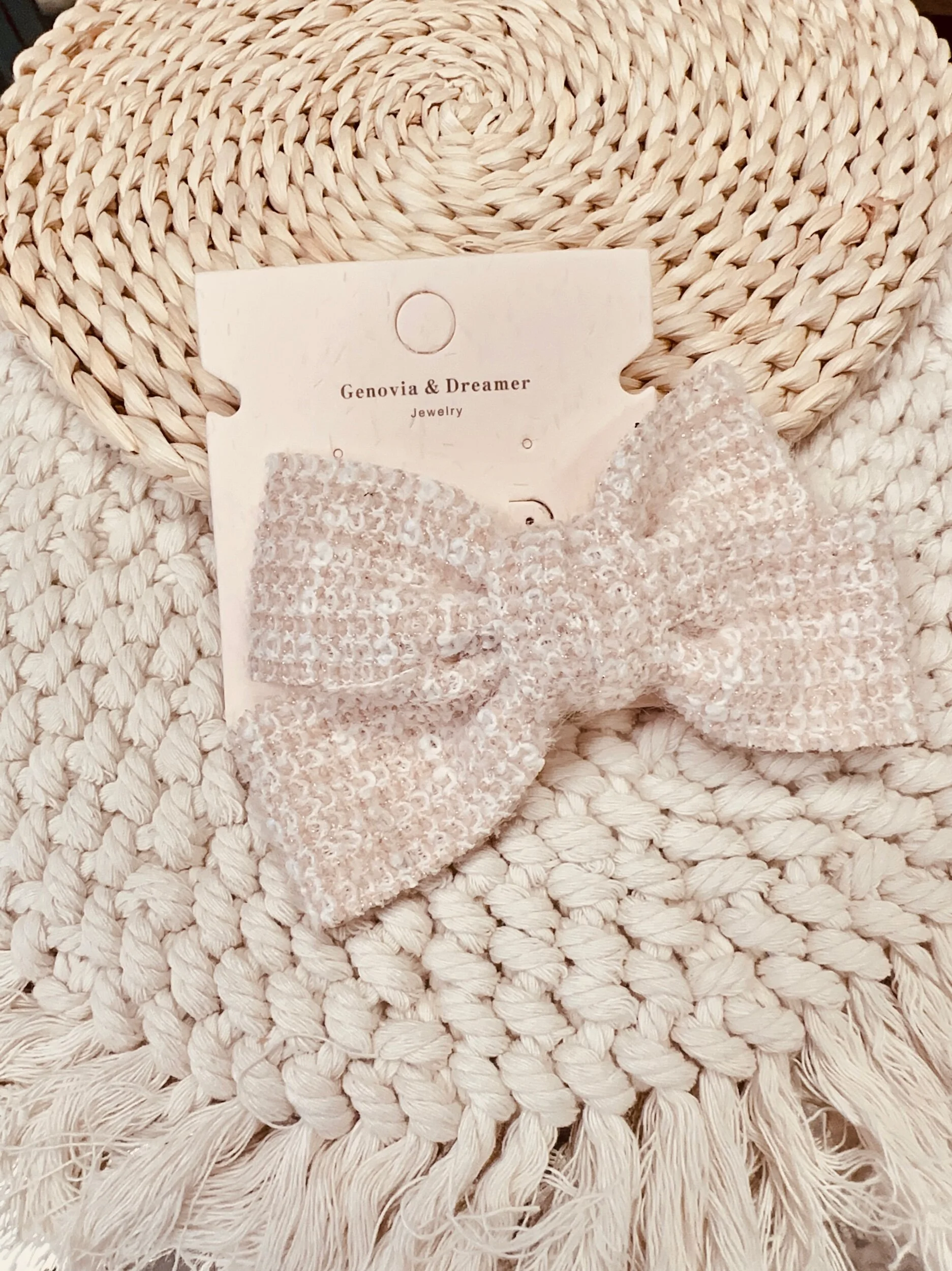 6C93881A-337F-4C67-A93F-3F7DD4650449