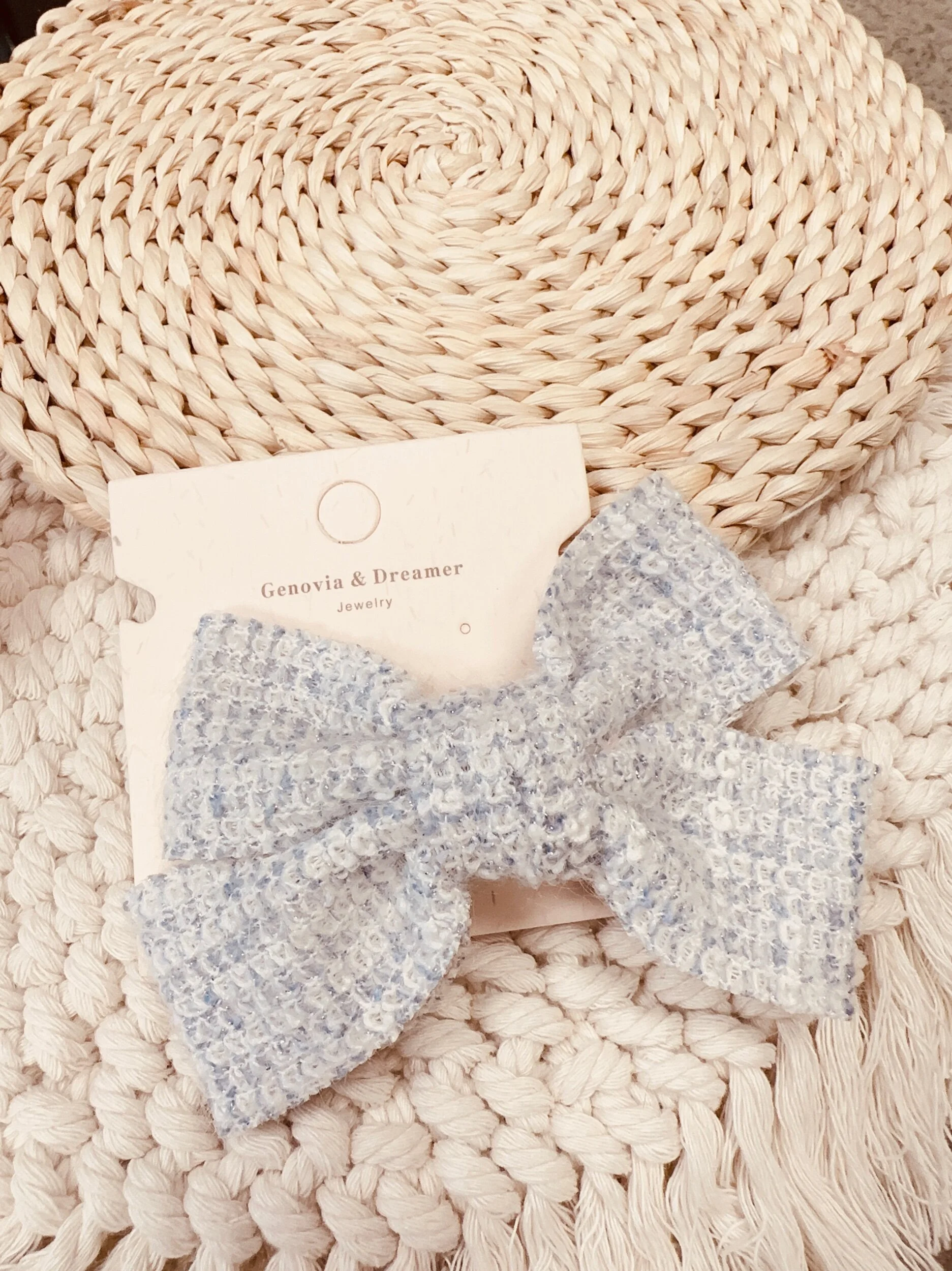 8FFFA305-9EC4-409B-9933-6C064FC7DC09