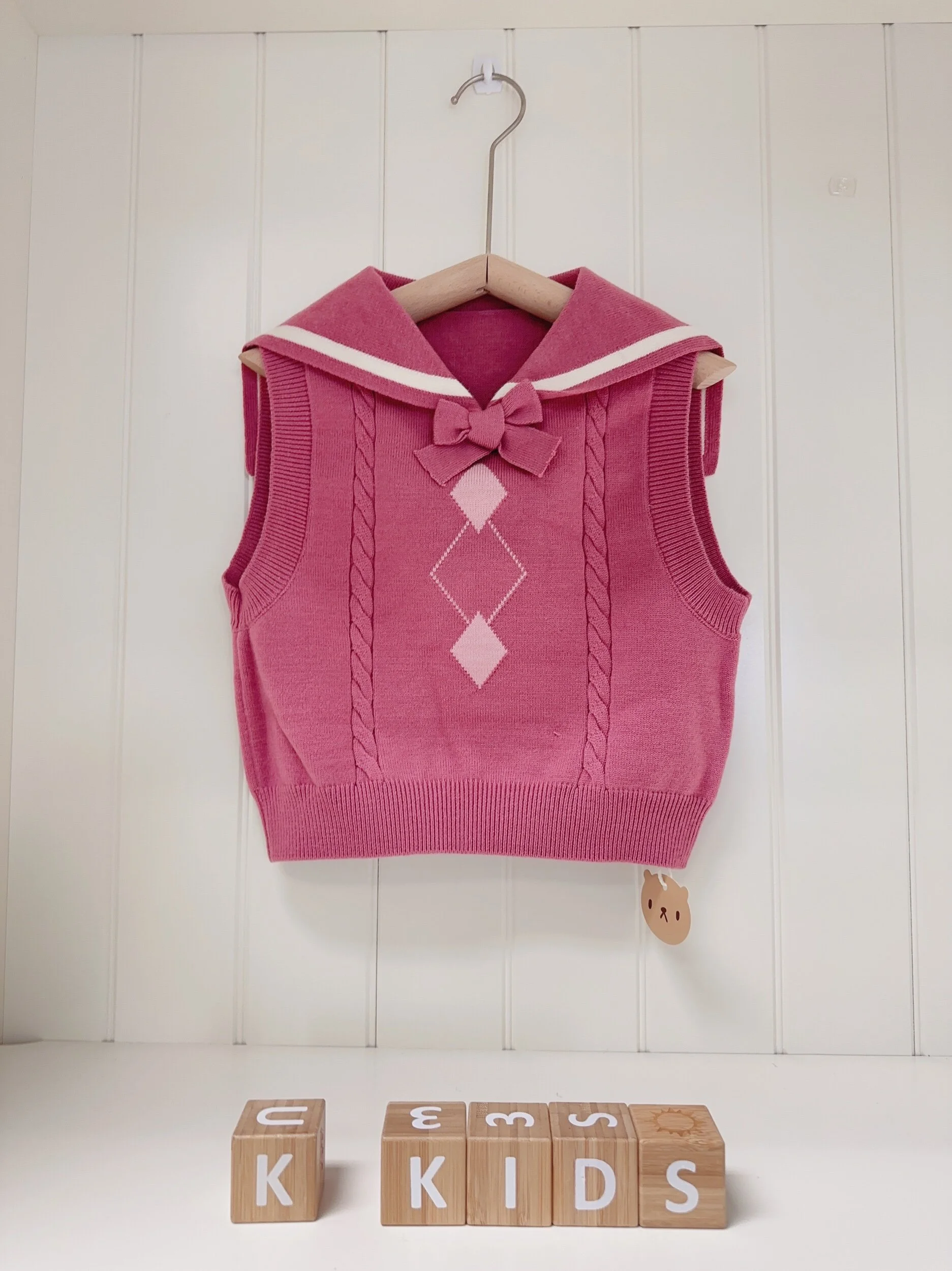 1ED742E4-8445-4B9E-9C67-9A45F14042FF