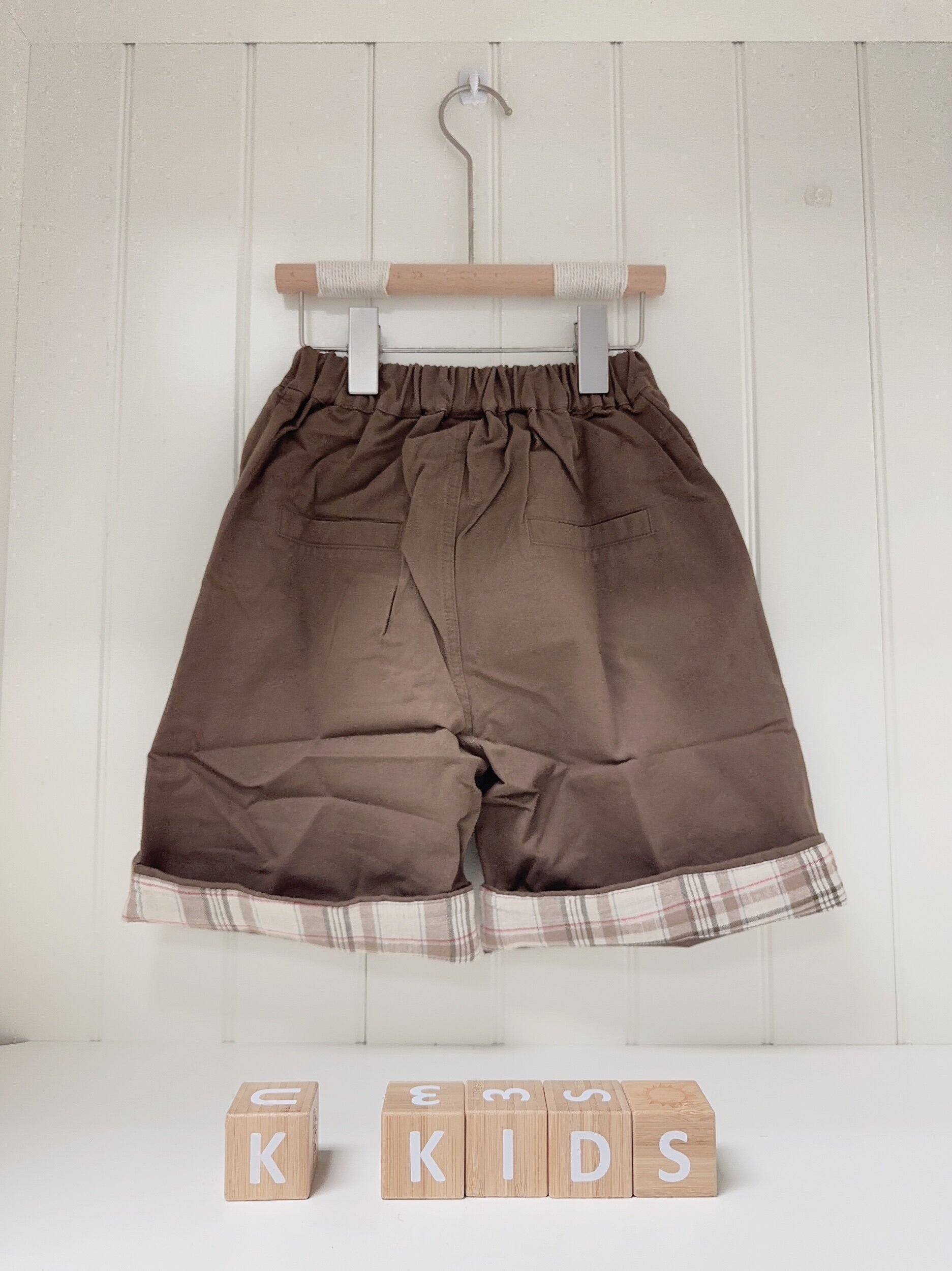 65AA08F0-764A-4D5C-A7CE-0E4A4E52D4A4