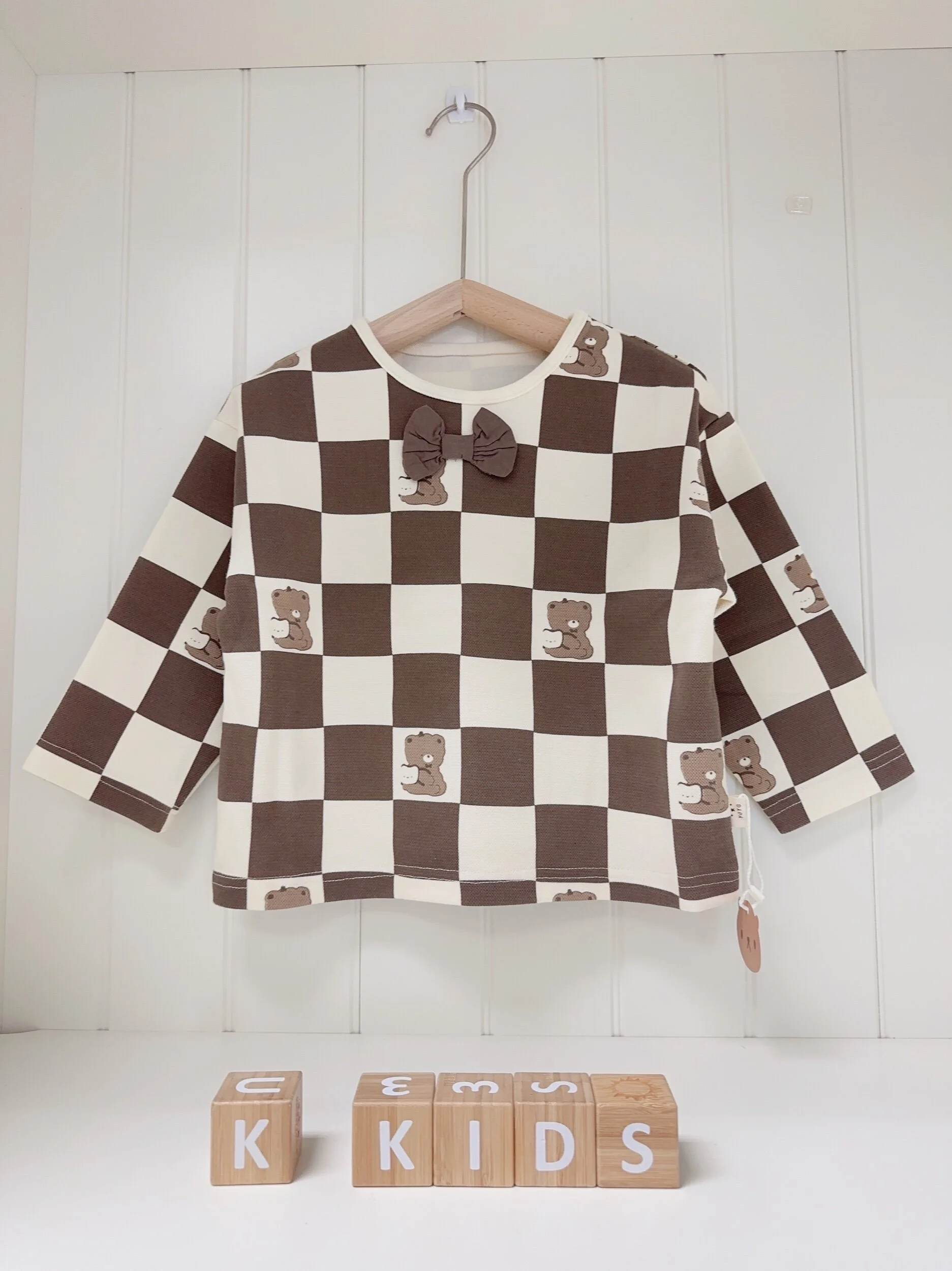 A8D9B517-5F53-4AE5-A4D2-C779959FFCD9