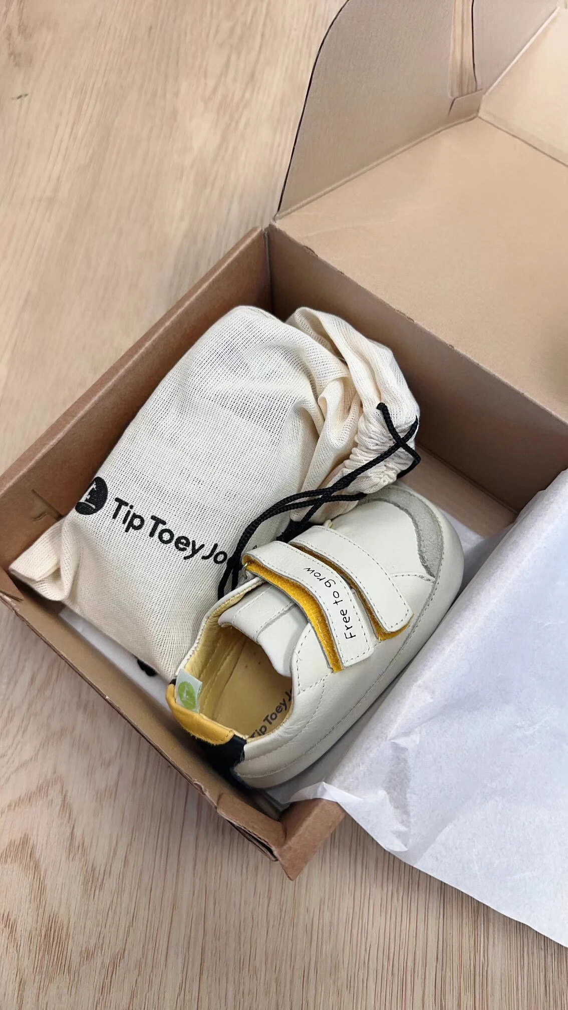 58412923-EB27-462E-B684-FA65C88DFF1F