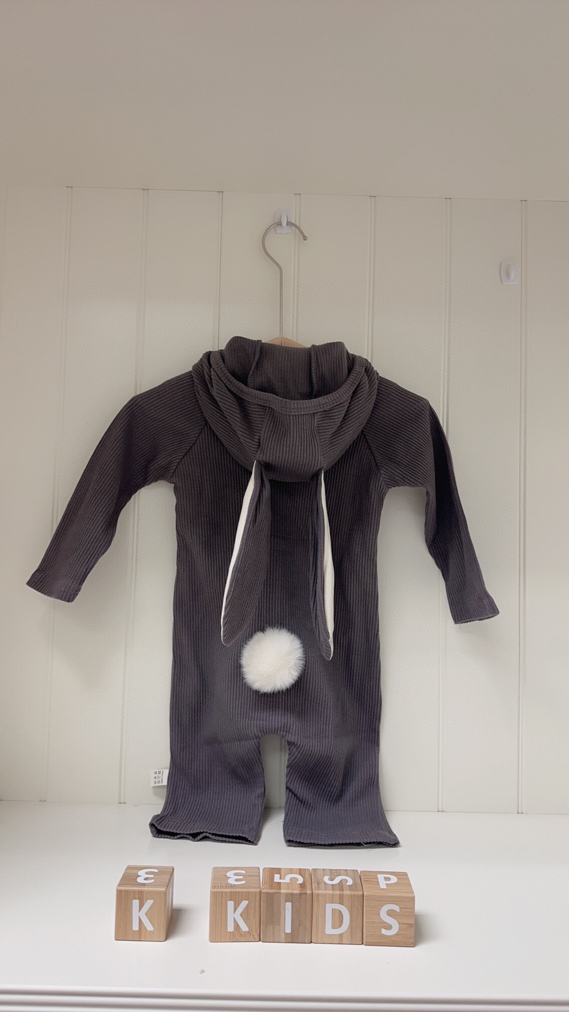 30756C04-D61D-41DB-AB24-B6F50E78DFA2