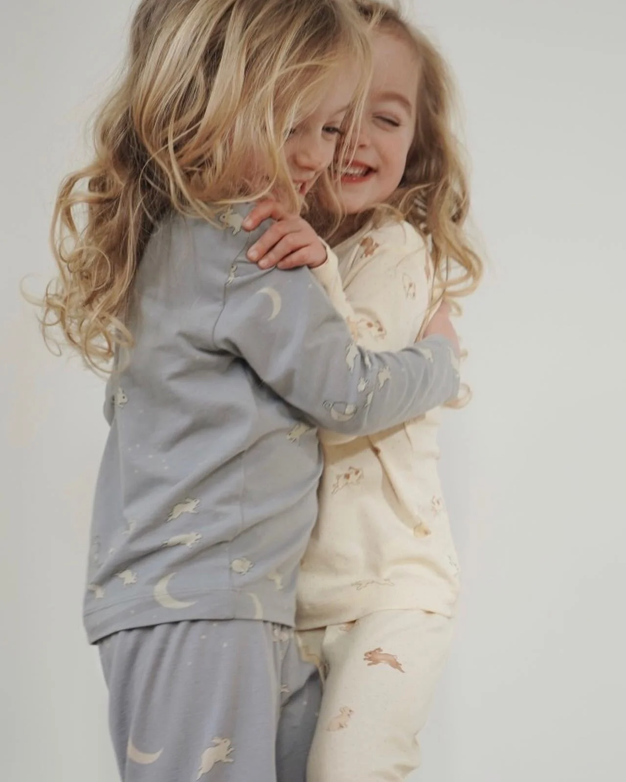 F107CEFF-0FCF-4280-8FBF-AB228CDF17EB