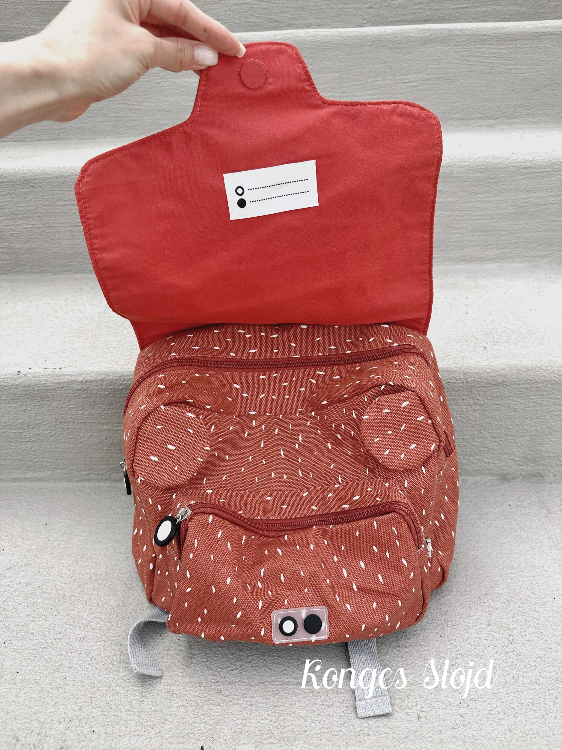 8C29F420-E355-473F-97D4-03F4721CCF3C