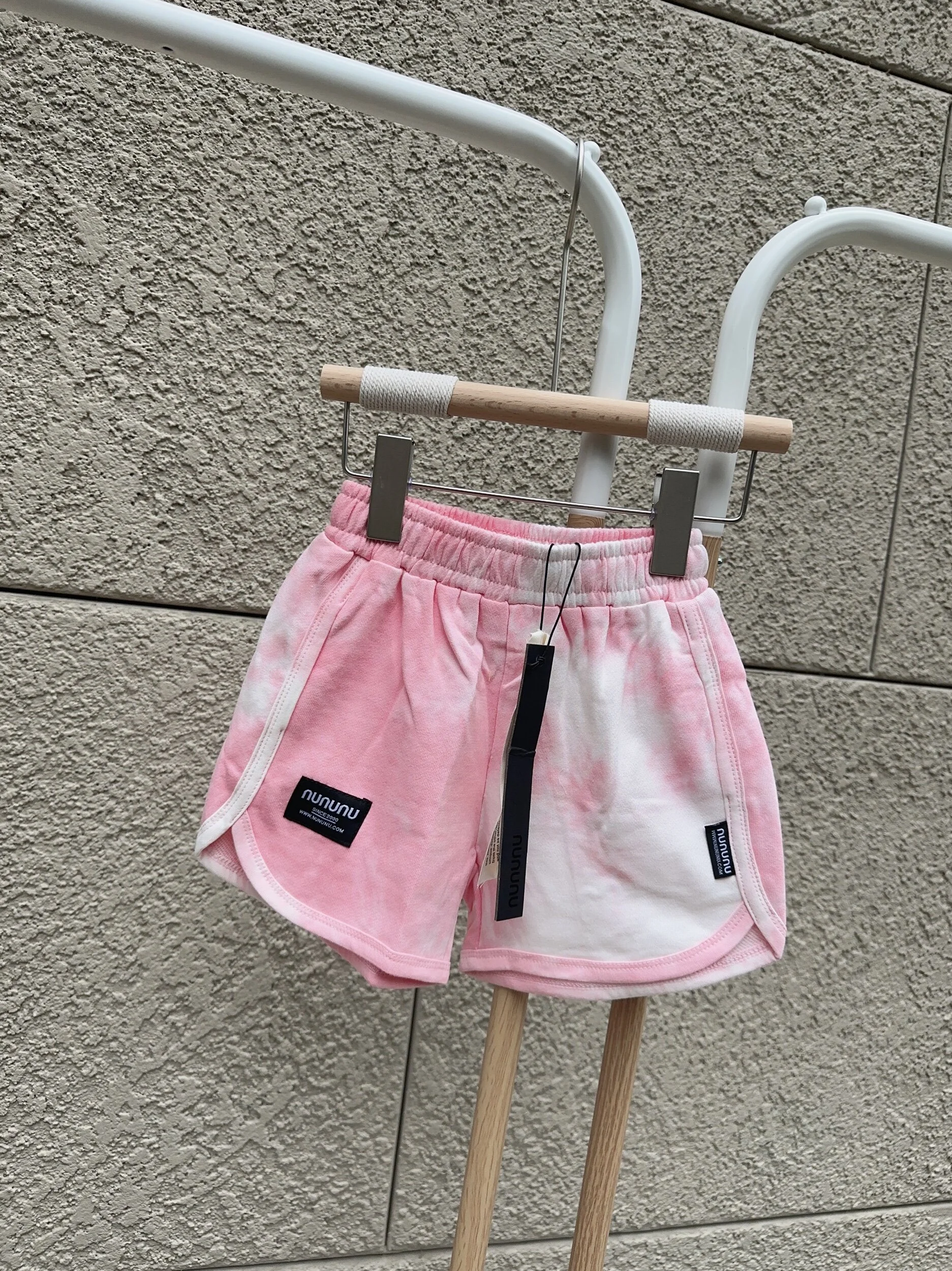 0857AC1C-7183-490E-8F7C-95FA4456CEAA