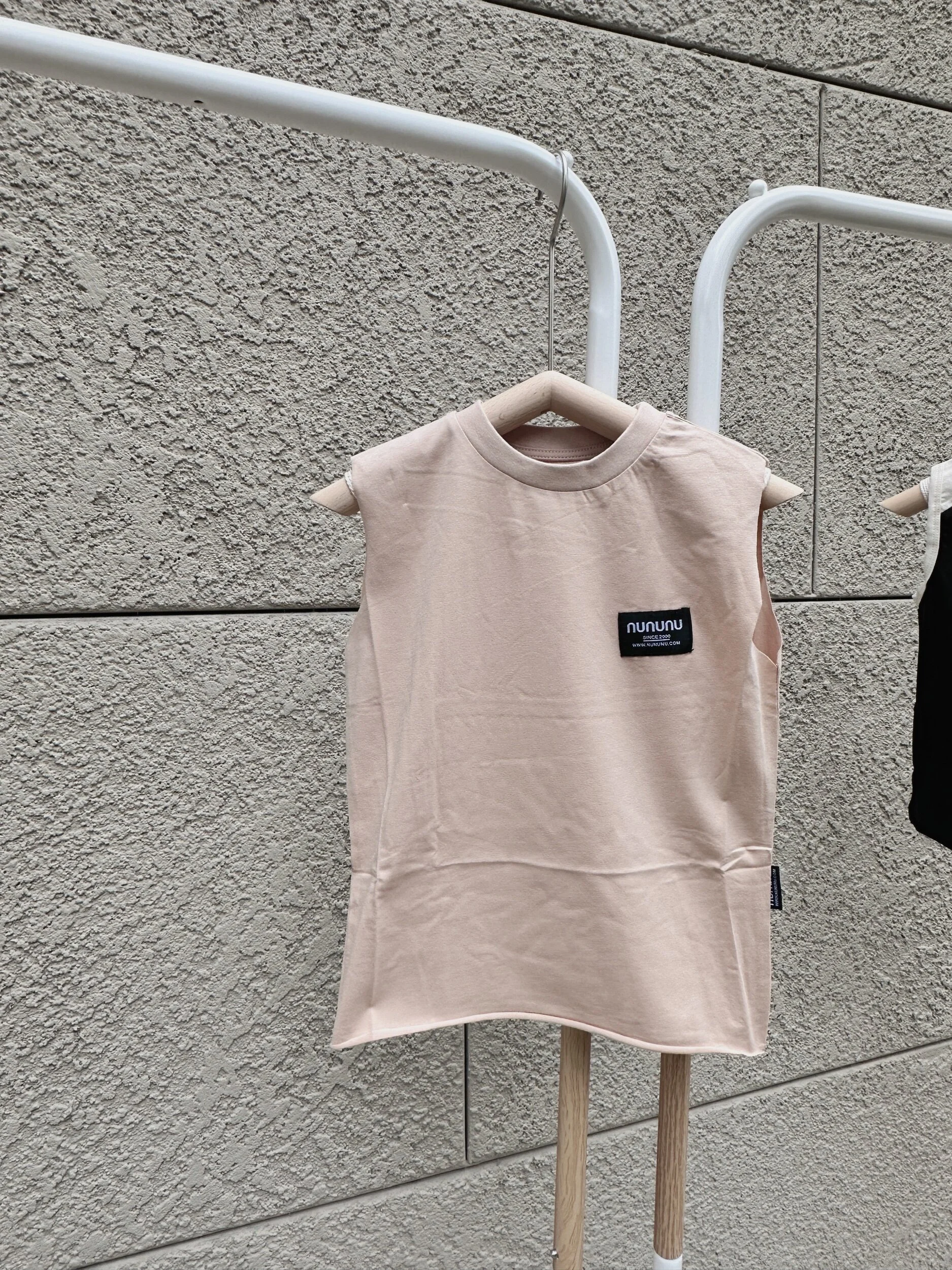 9CA02CEC-C23C-434D-80C6-67DFD40B49BF