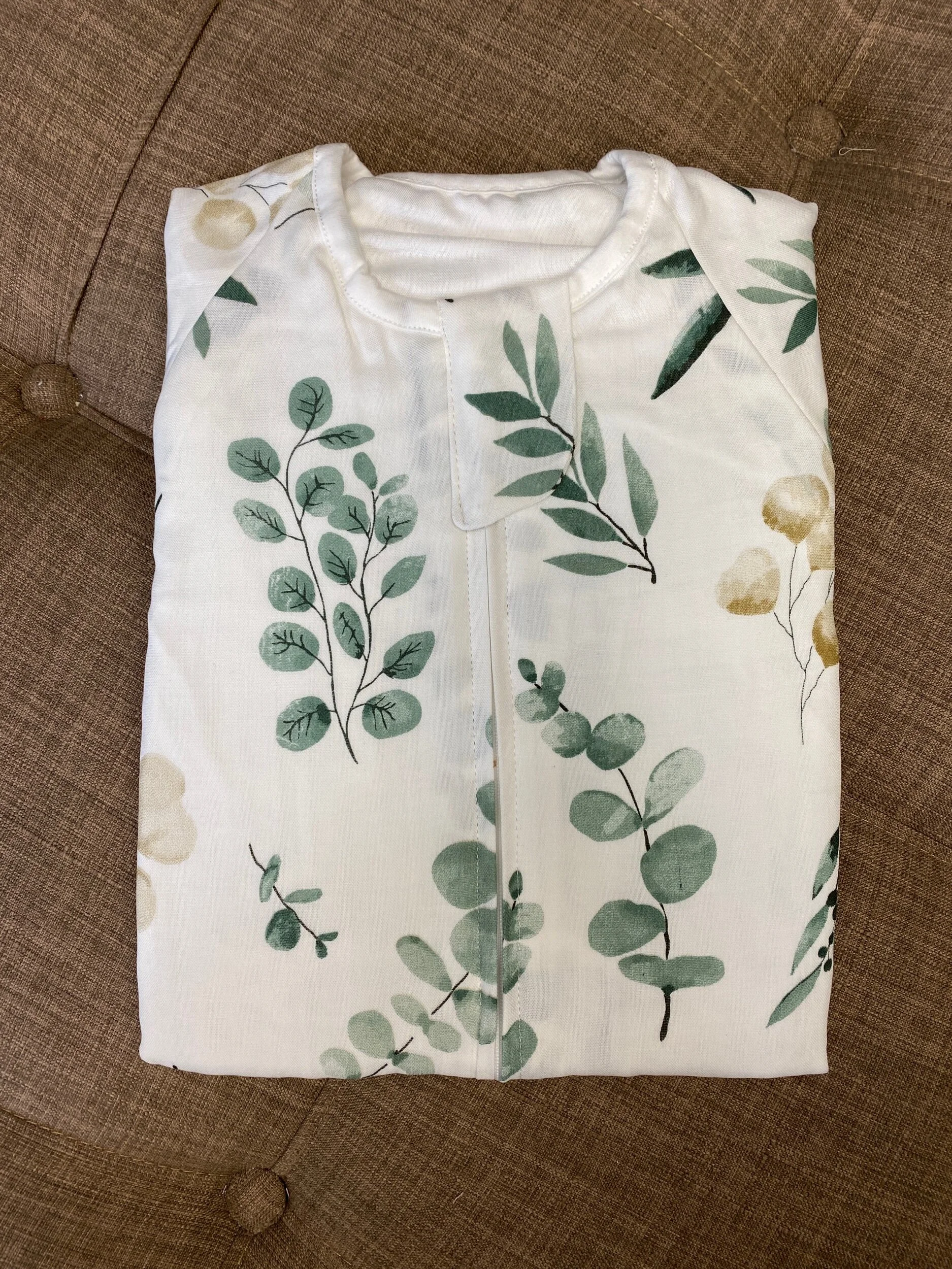 17E60A7F-31E2-42A8-9FD1-12BCFD10E133