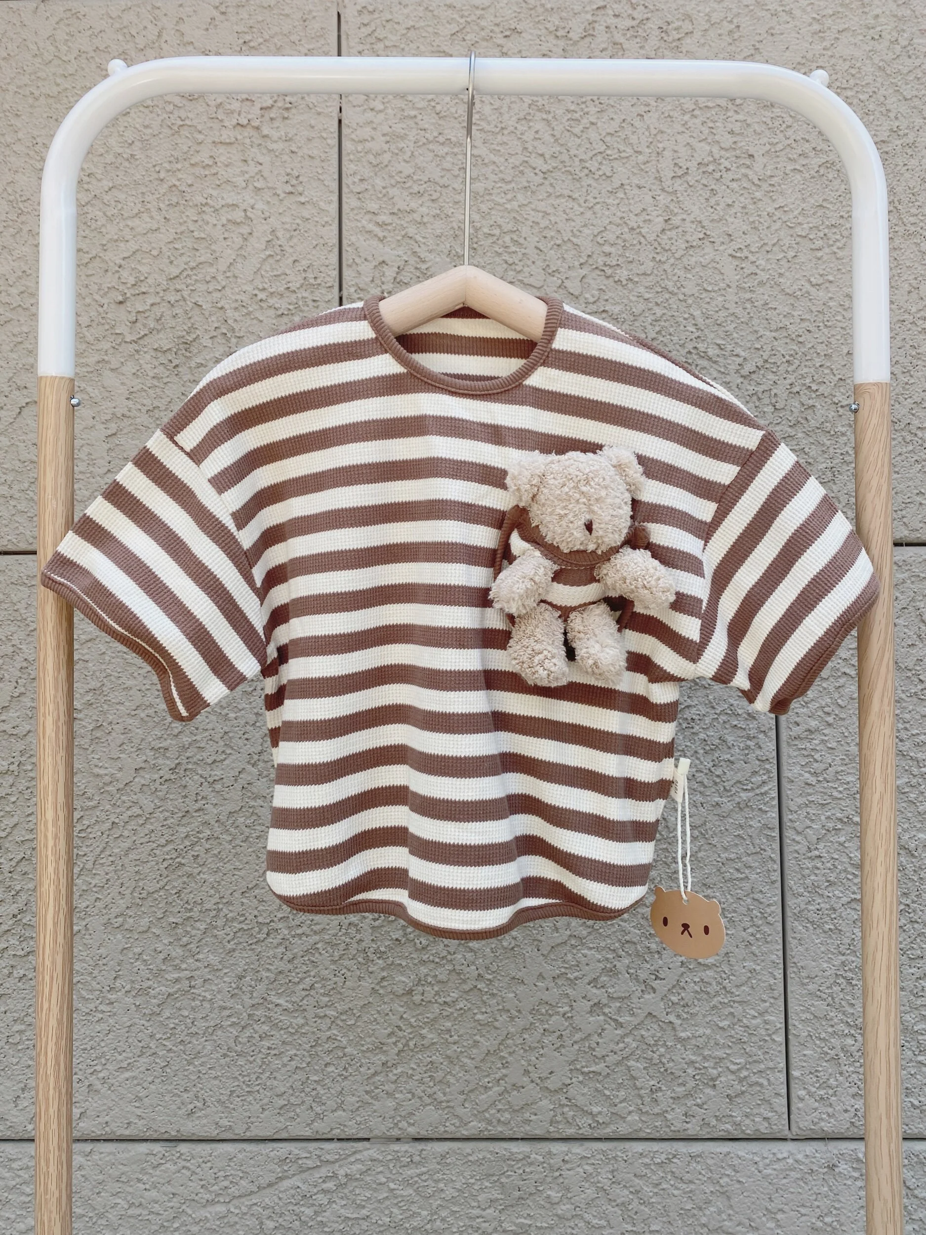 31AE4E8B-9A02-4B9F-9A5E-10DD71E8DB3B