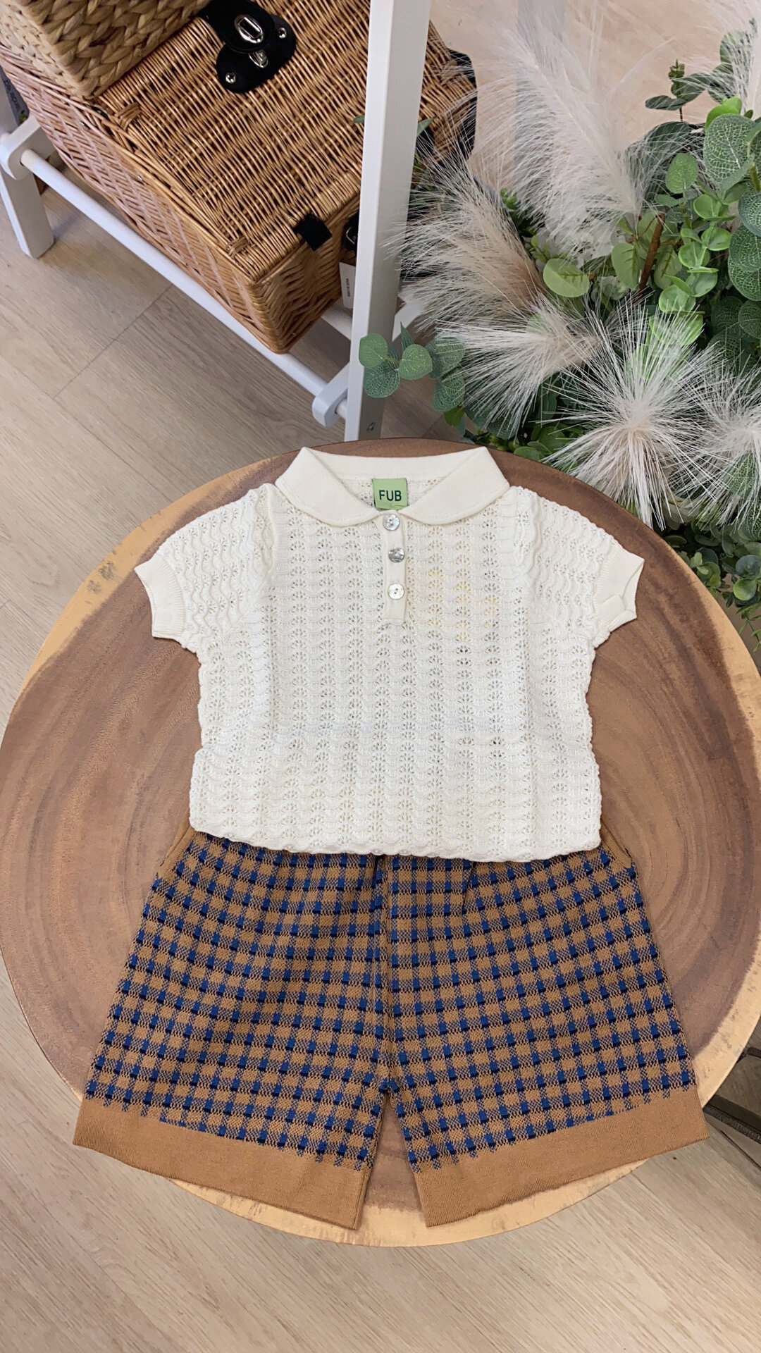 DE7629F4-F380-4E72-AC7F-0274B4E8F7AD