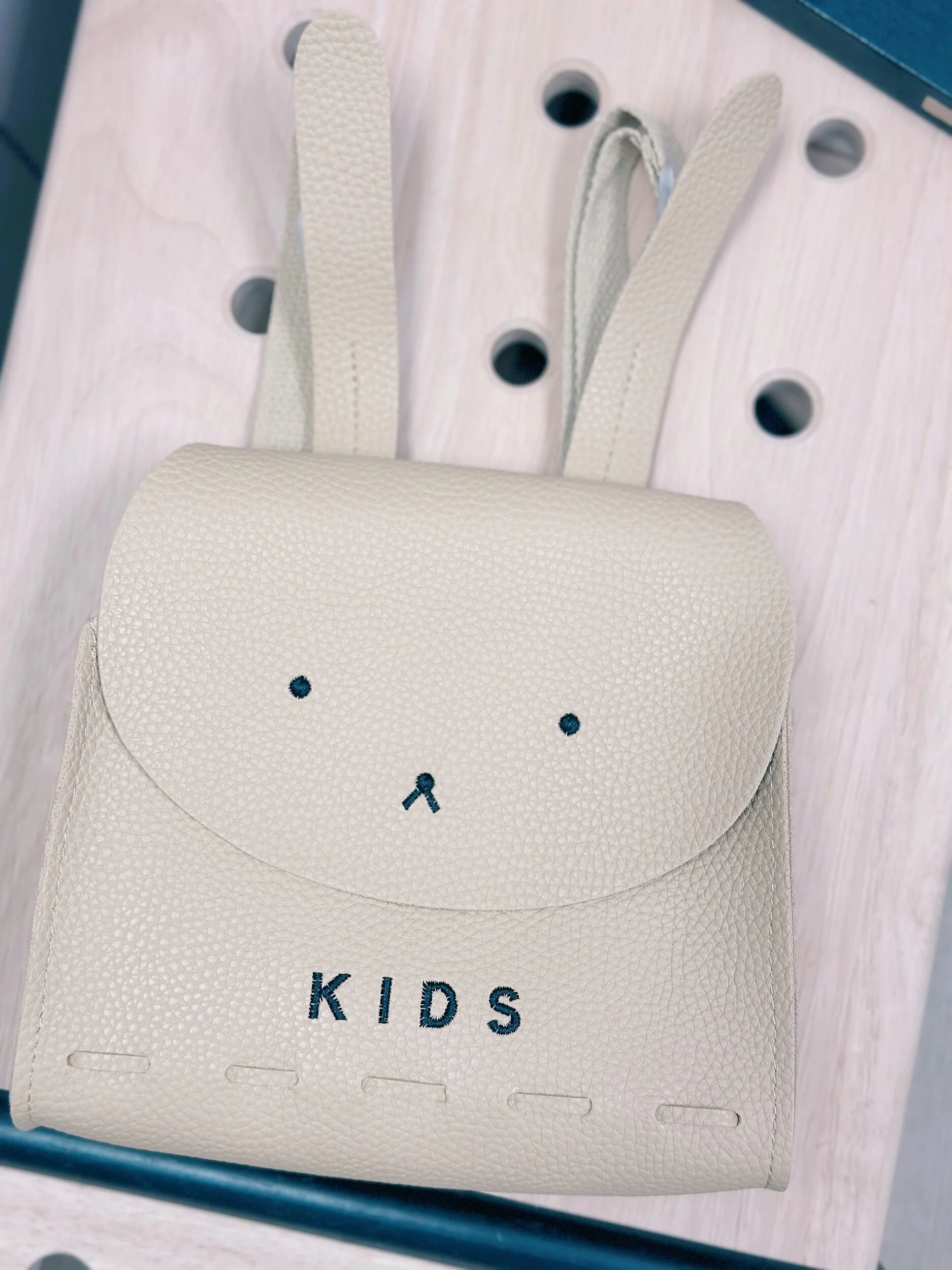 EC3529A8-C4A6-49A5-9A04-362106B0ACB8