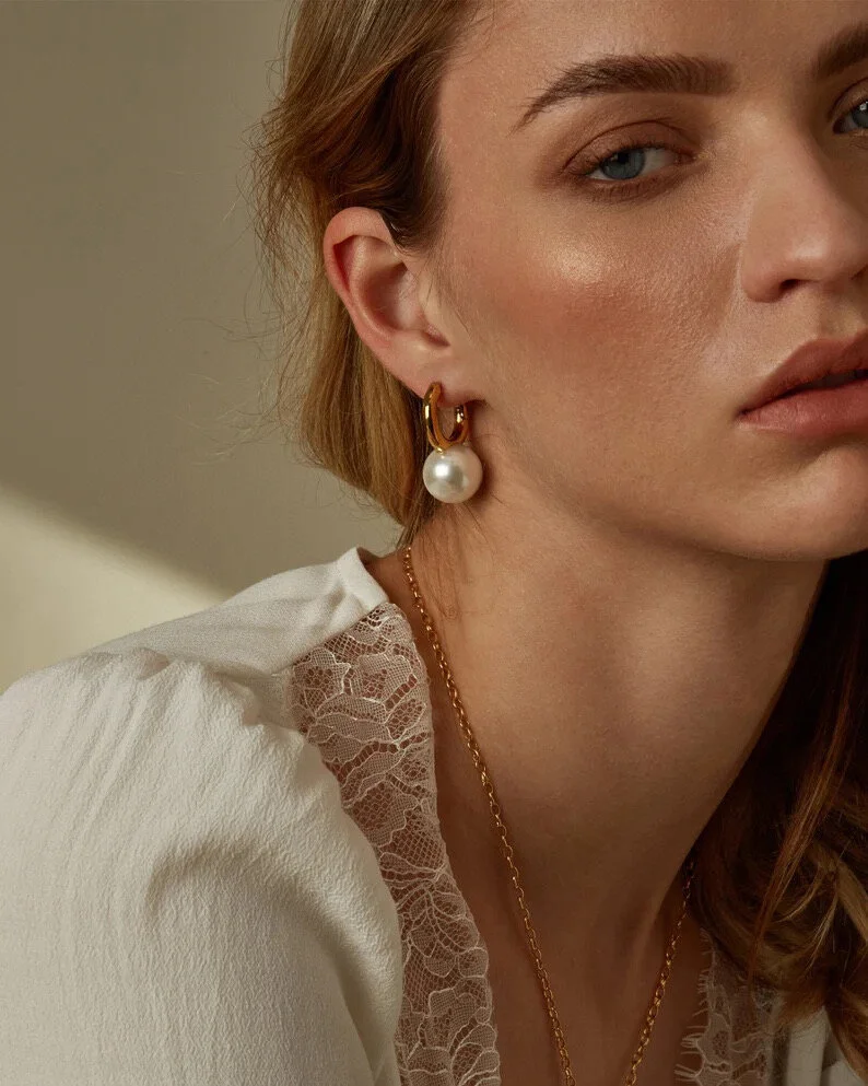 1438F77F-89C6-4C5E-83BF-5E3A42634F6F