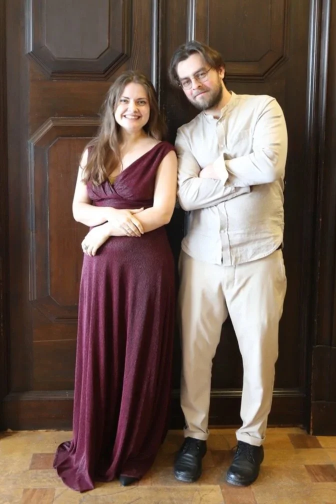  Duo Loginov(a) - Elza  Loginova (Sopran), Boryis Loginov (Klavier) 