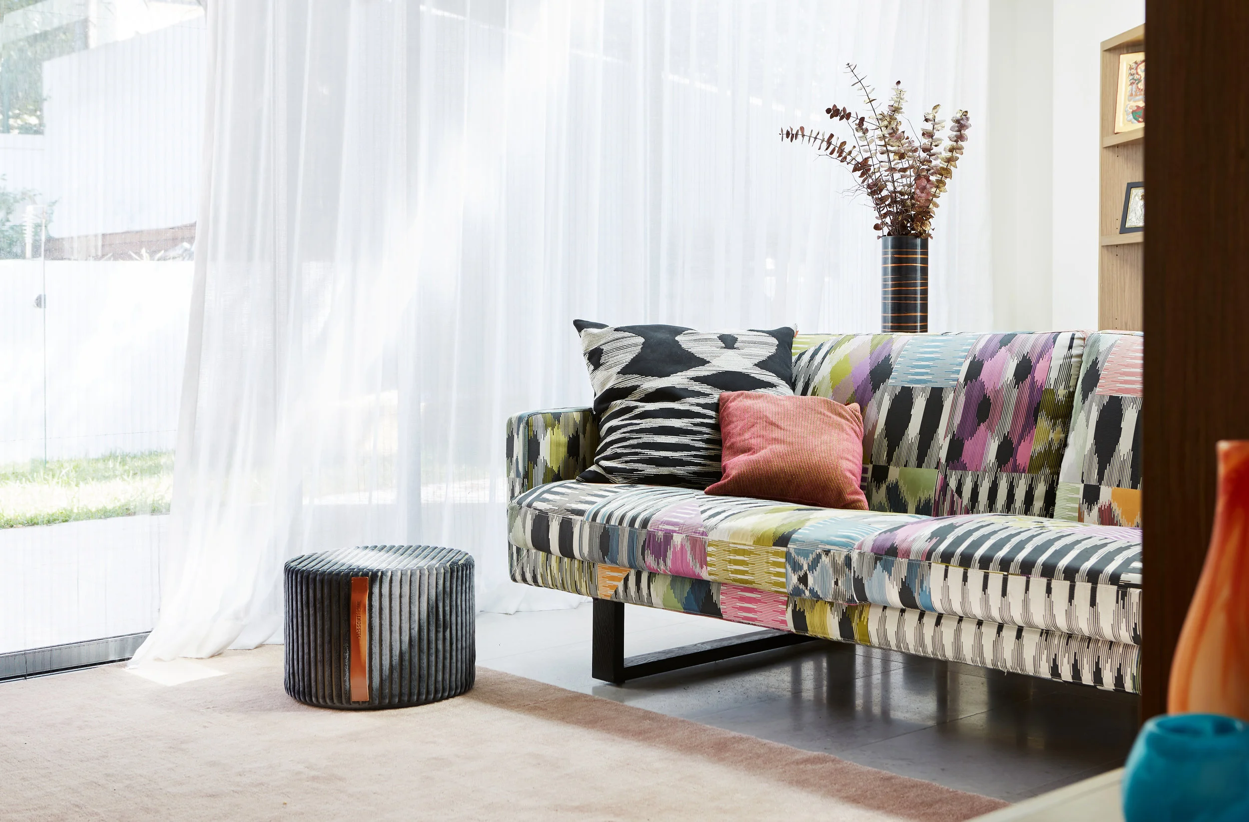 05-patch-sofa-8680.jpg