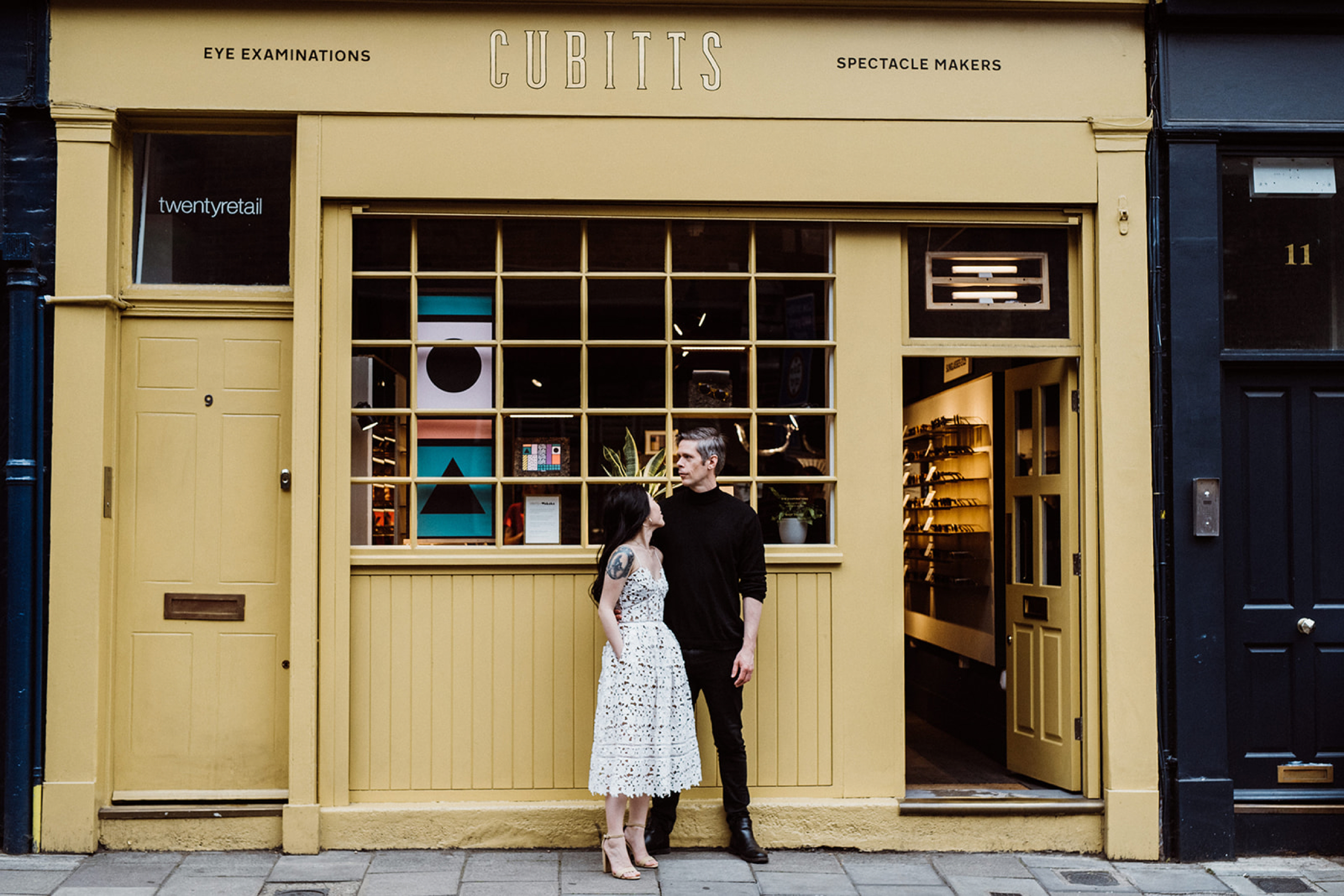 09_H+A_Engagement-25_wedding_london_couple_engagement_photography_southbank.jpg