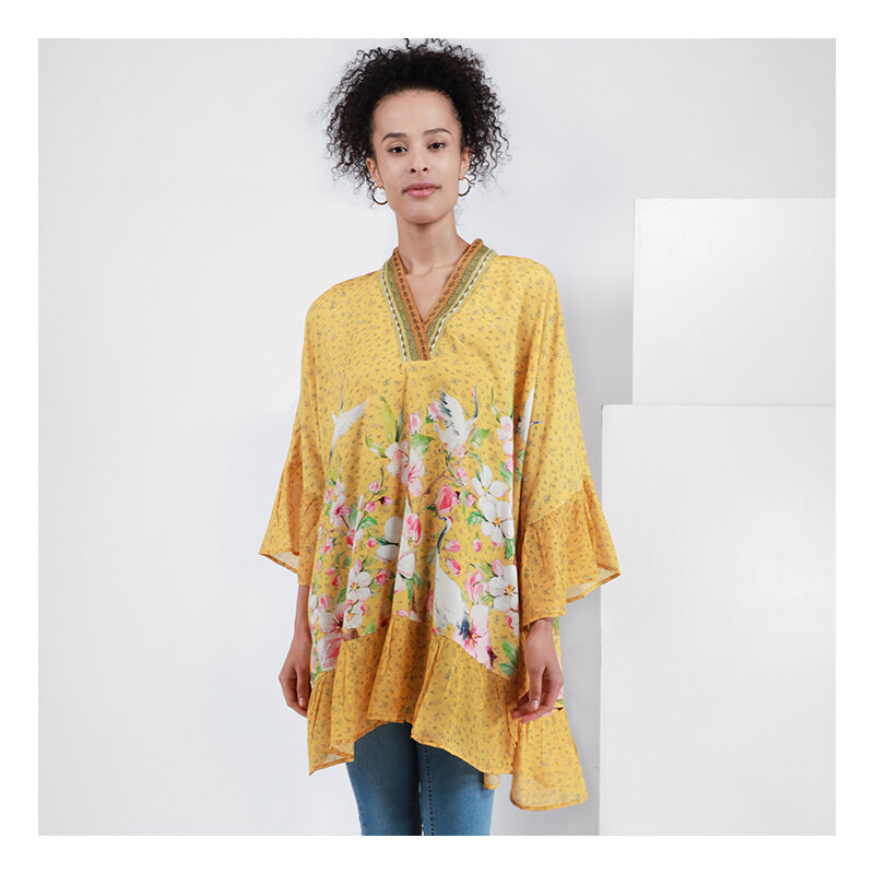 SOFYA PONCHO
