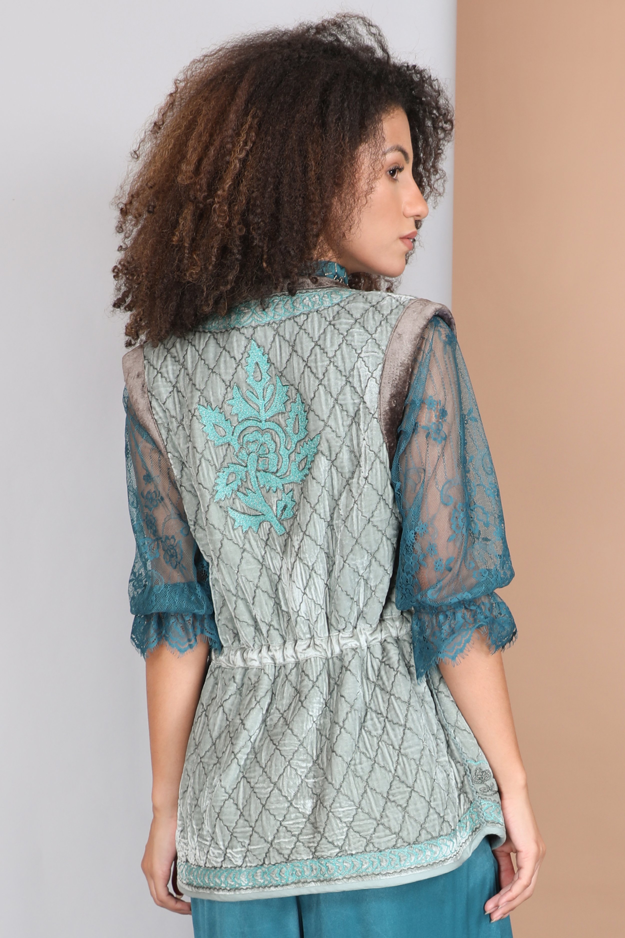 23189 RENIYA GILET SEAFOAM