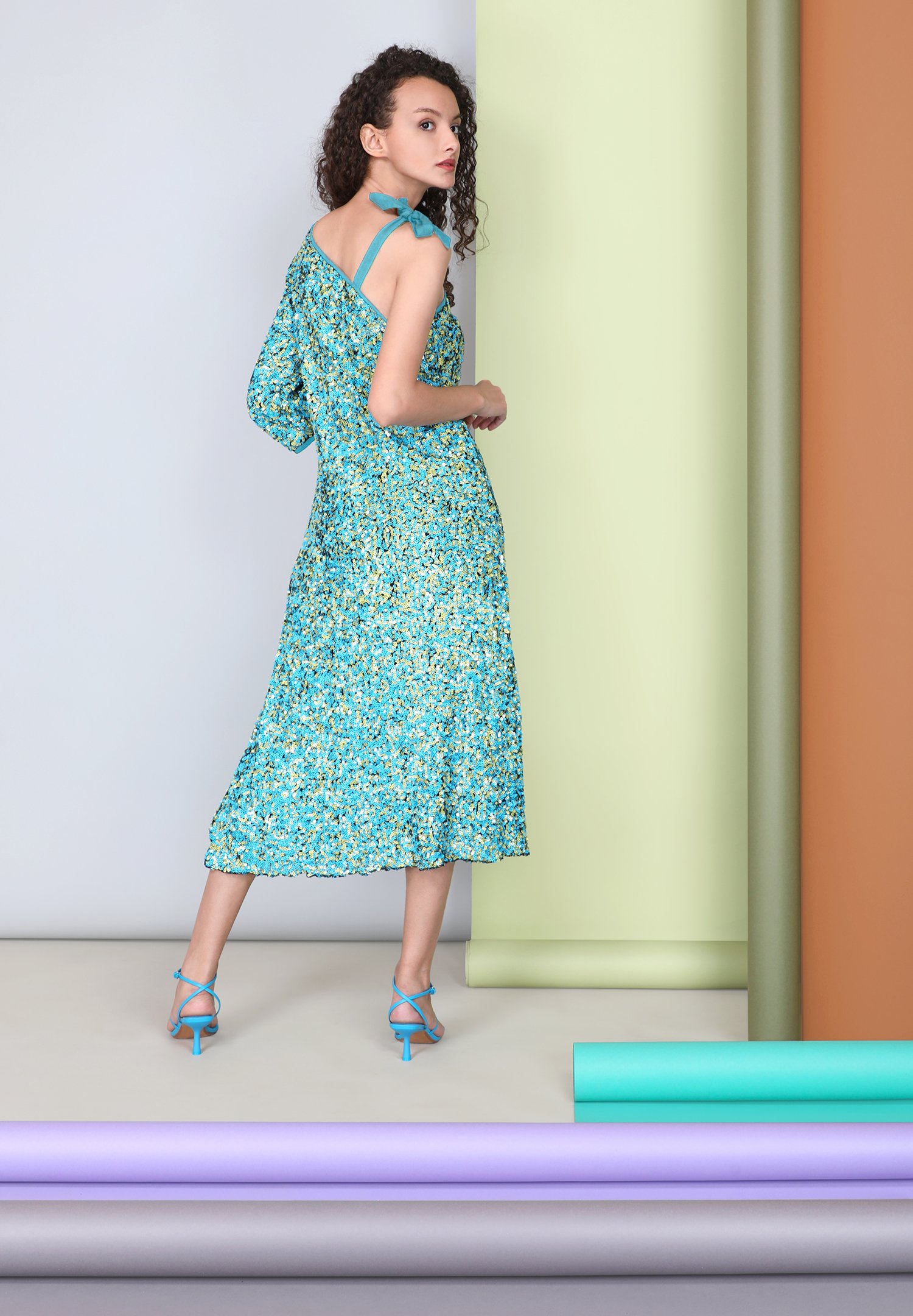 402058 NAYRIYA DRESS BERMUDA BLUE GROUP