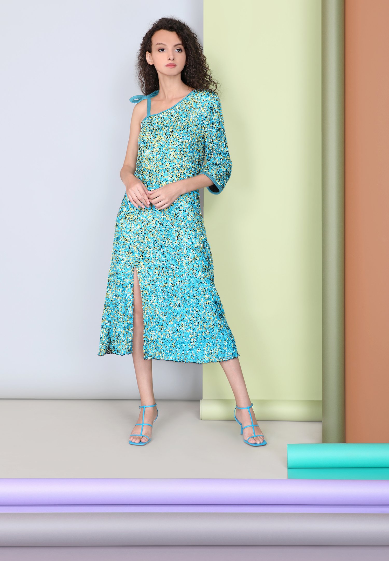 402058 NAYRIYA DRESS BERMUDA BLUE GROUP