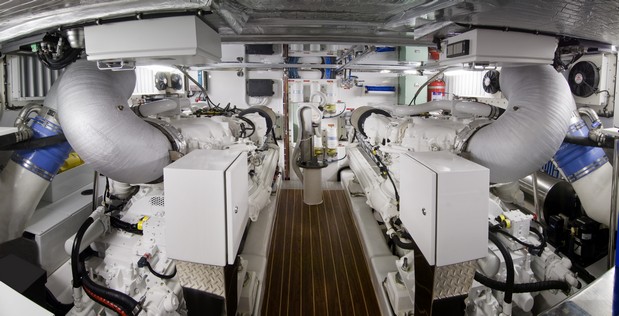 30-70FB_engine-room-MTU-engines.jpg