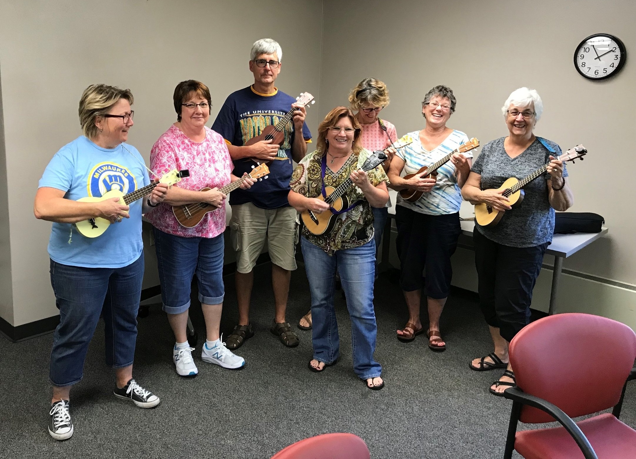 The Yahara Strummers