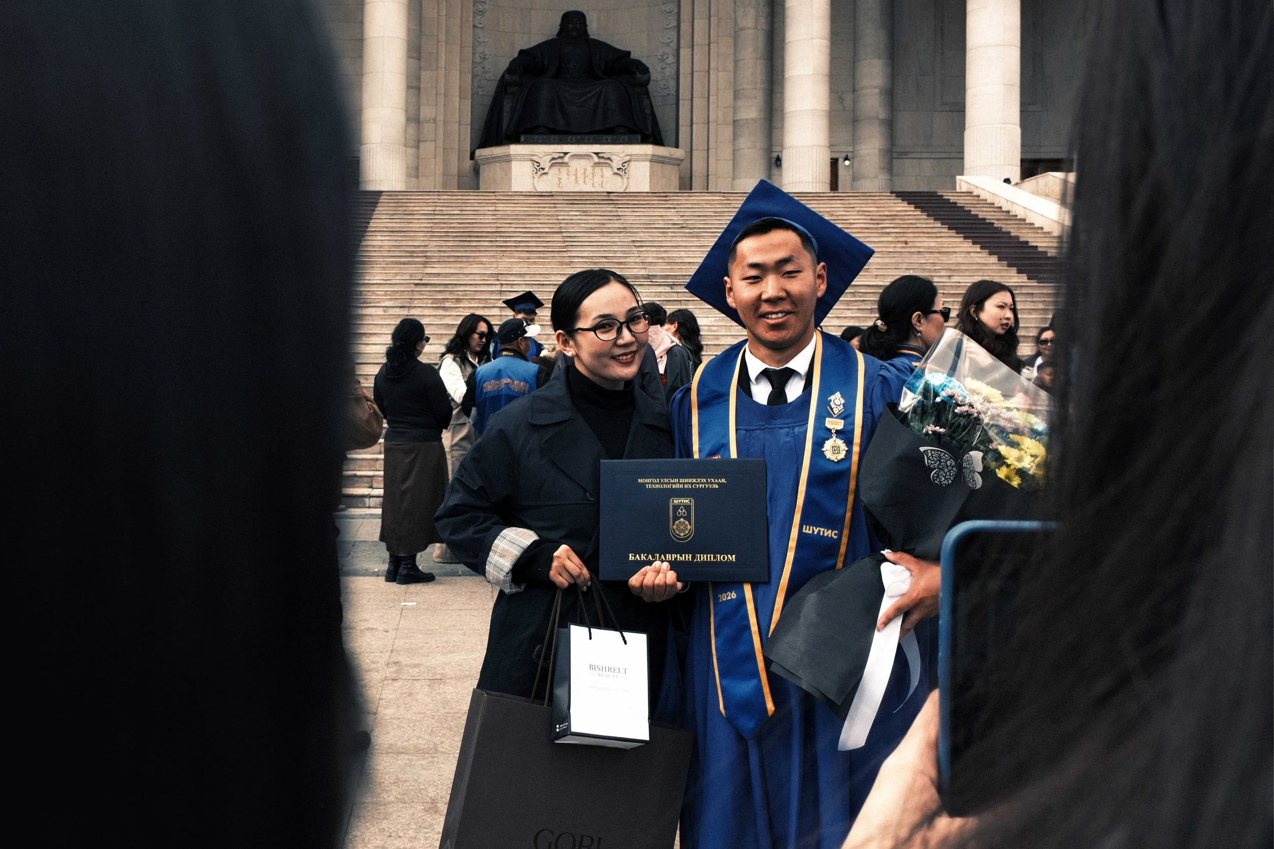 grad-10.jpg