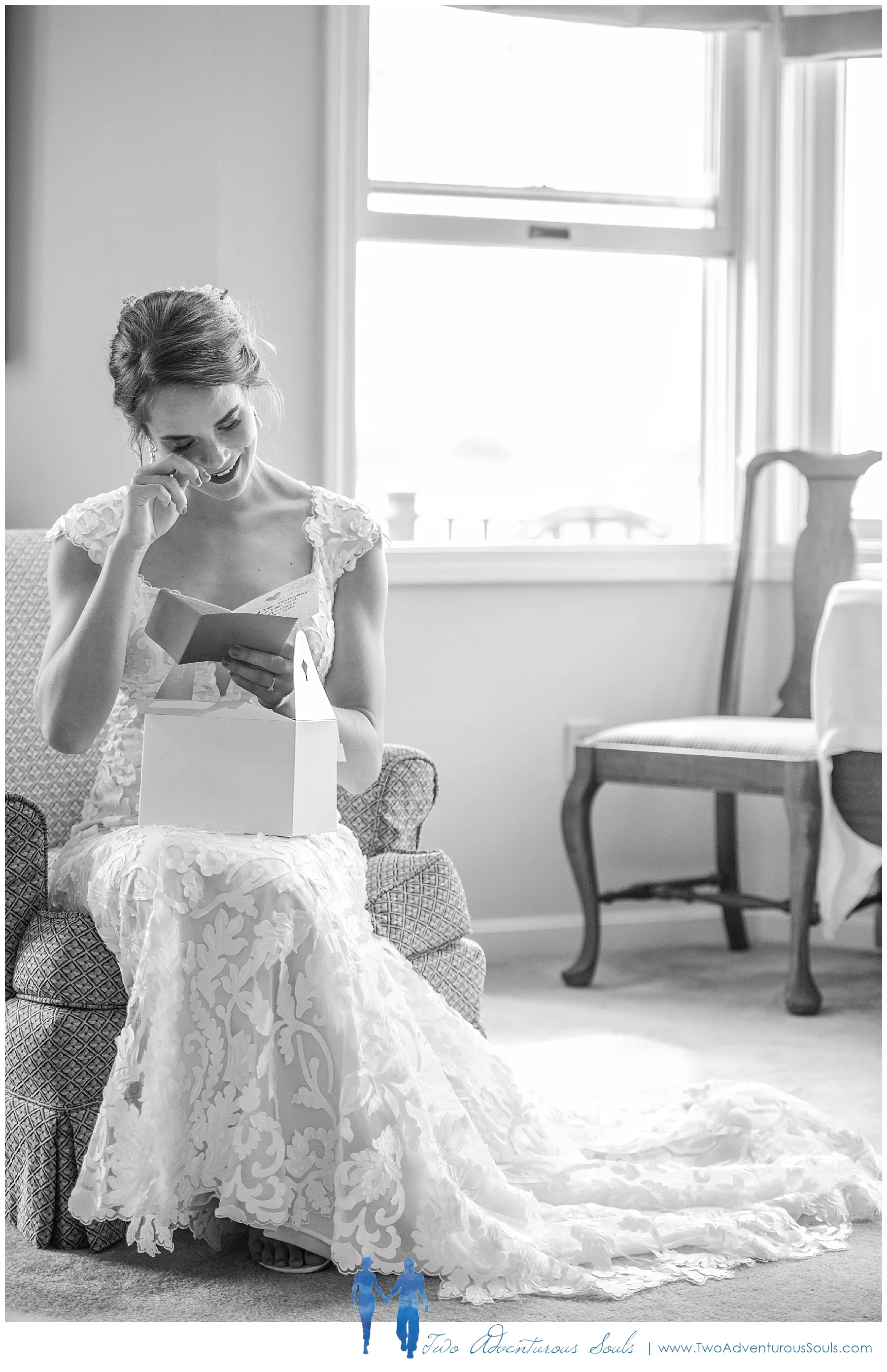 Peaks Island Wedding Photographers, Harborview at Jones Landing wedding, Portland Maine, Two Adventurous Souls_0162