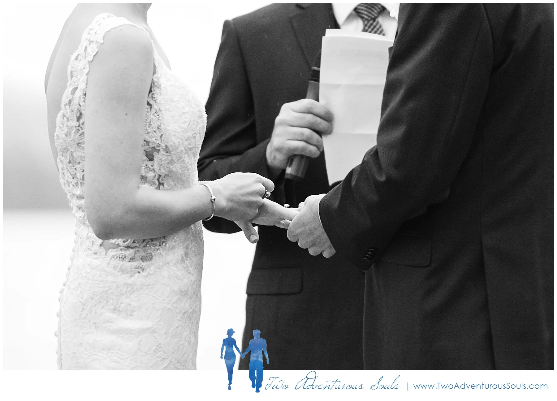 Portland-Headlight-Wedding-Proposal-Photographers-Maine-Wedding-Photographers_0400.jpg