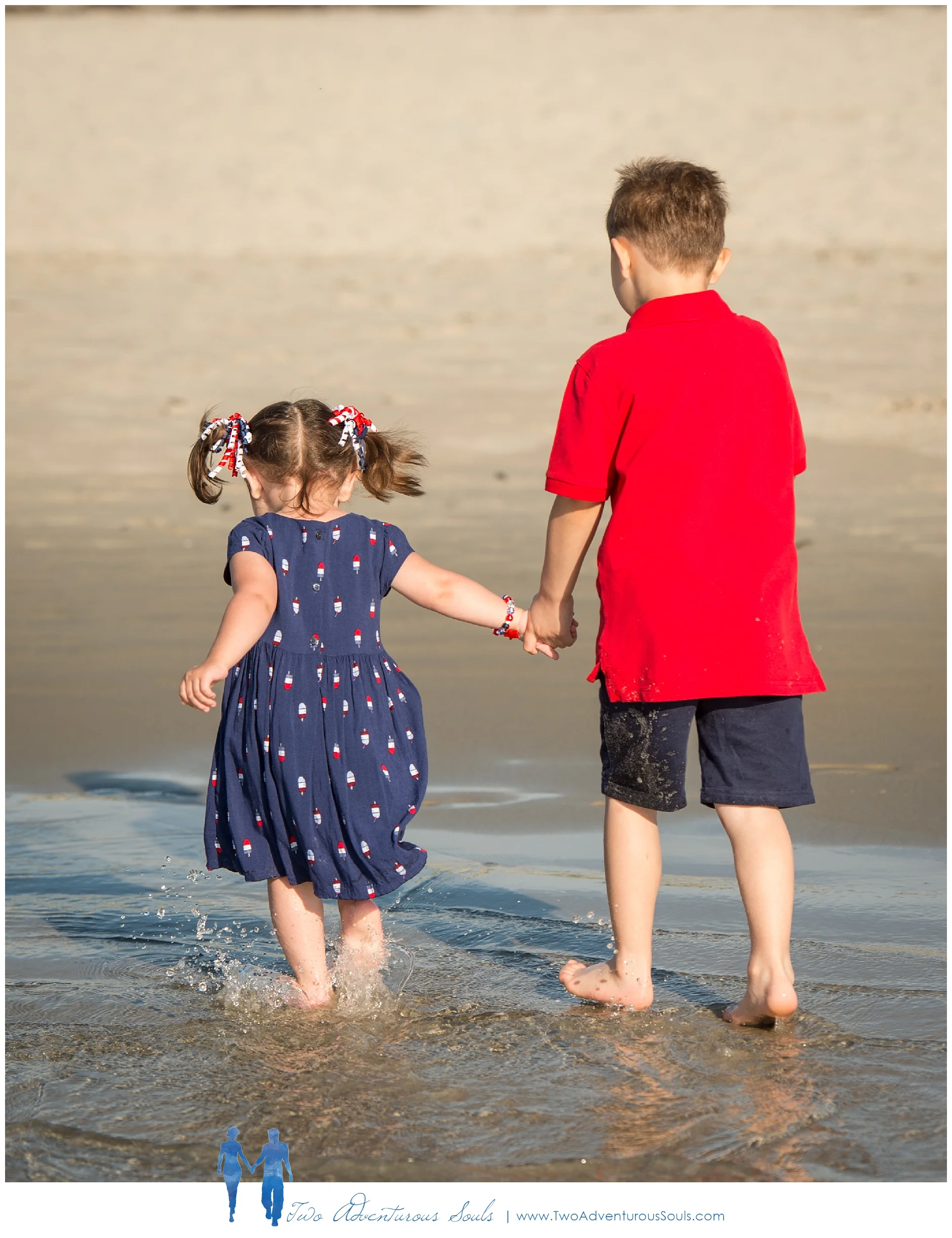 Ogunquit Family Portraits by Maine Family Photographer -
