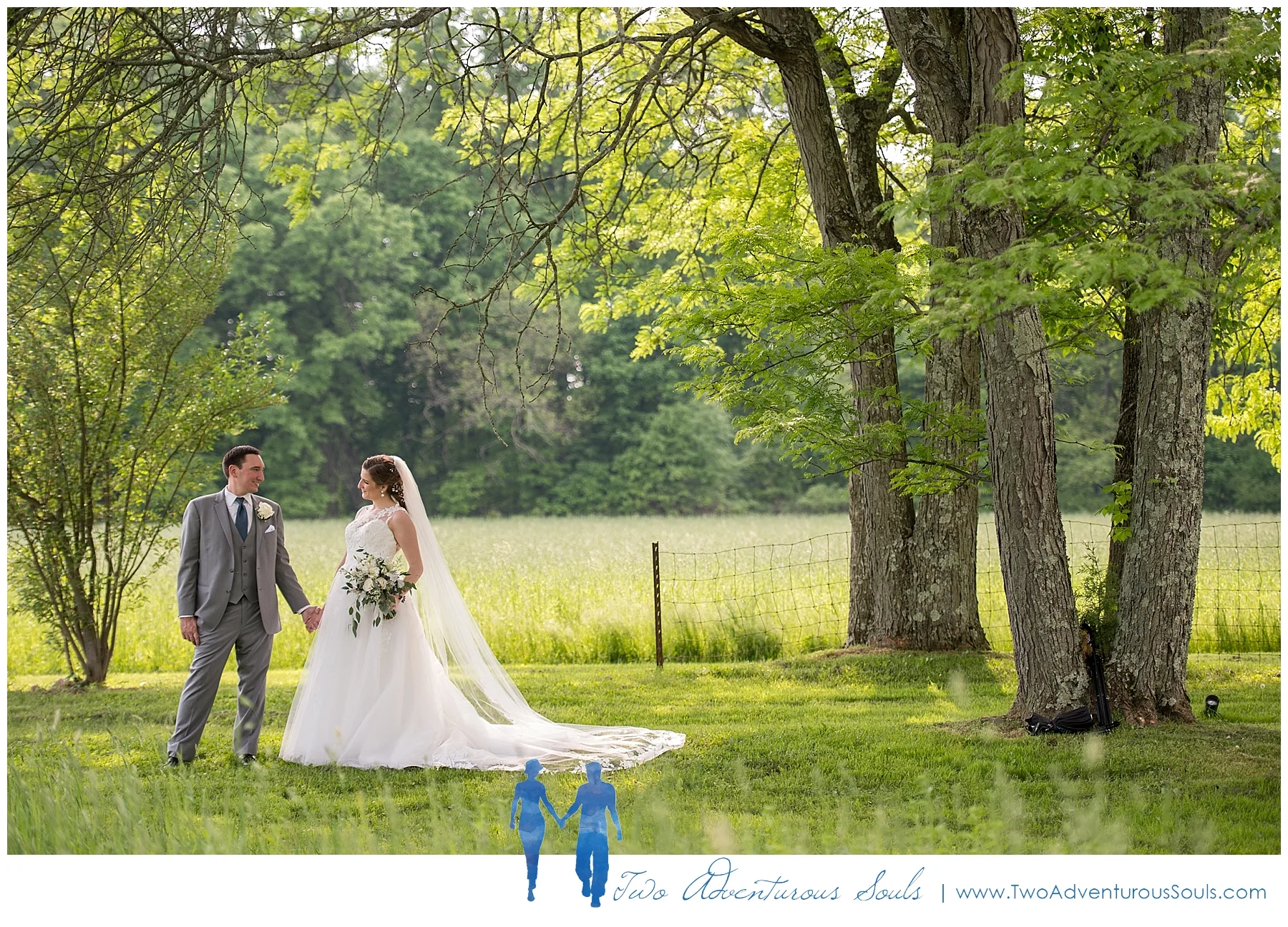 Quakertown-Wedding-Photographers-Farm-Wedding-Photographers-Two-Adventurous-Souls_0023.jpg