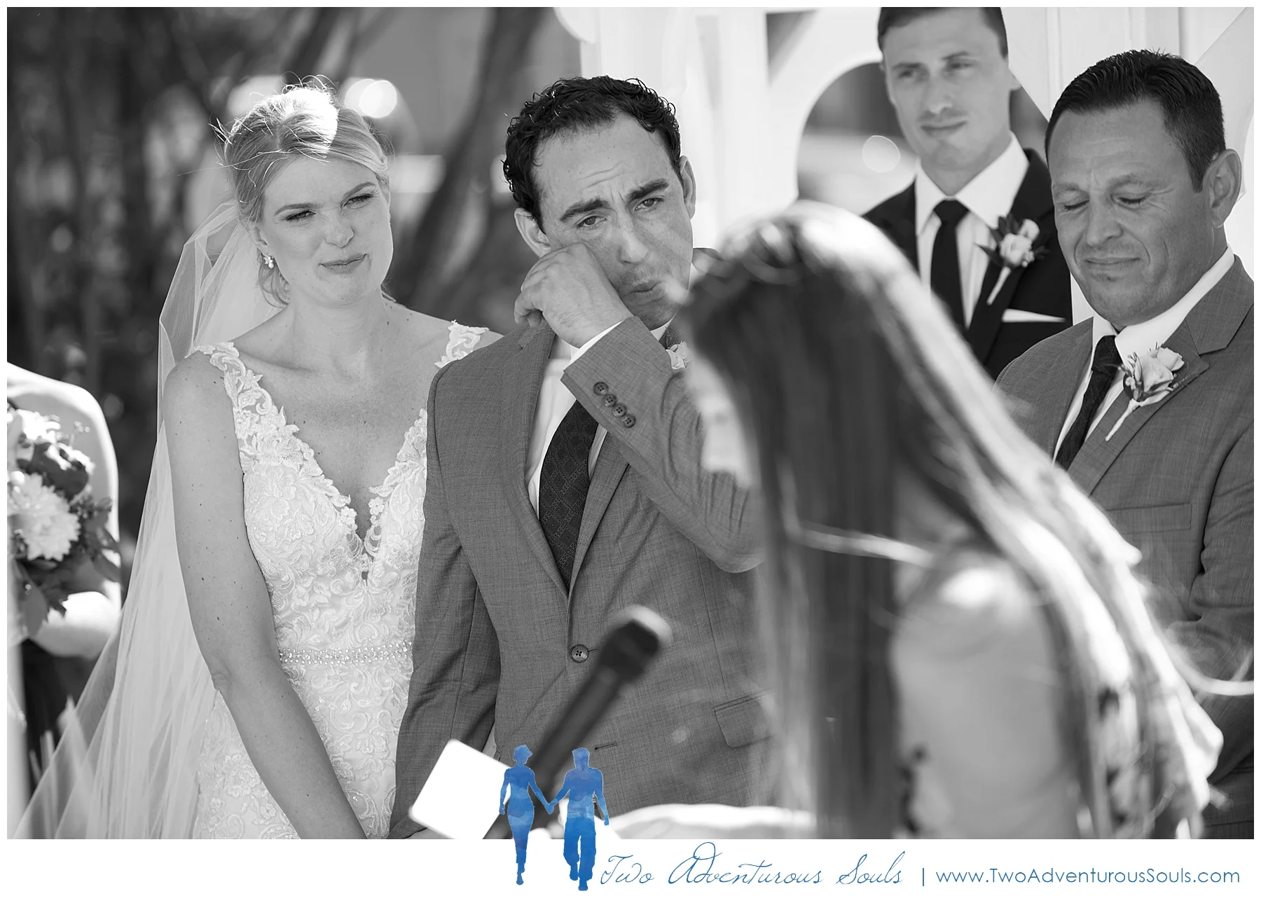 Inn on Peaks Island Wedding by Maine Wedding Photographers -