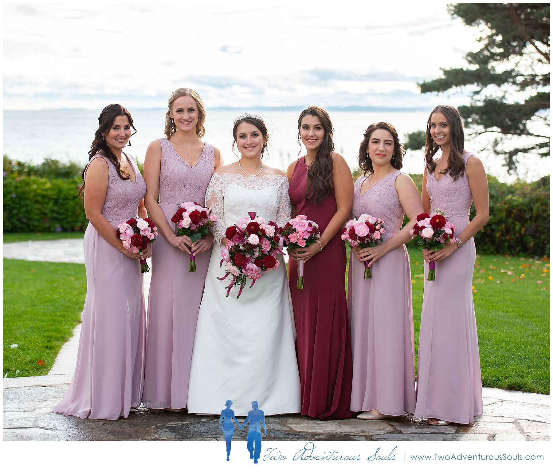 Colony Hotel Wedding, Maine Wedding Photographers, Kennebunkport Wedding, Two Adventurous Souls_0040.jpg