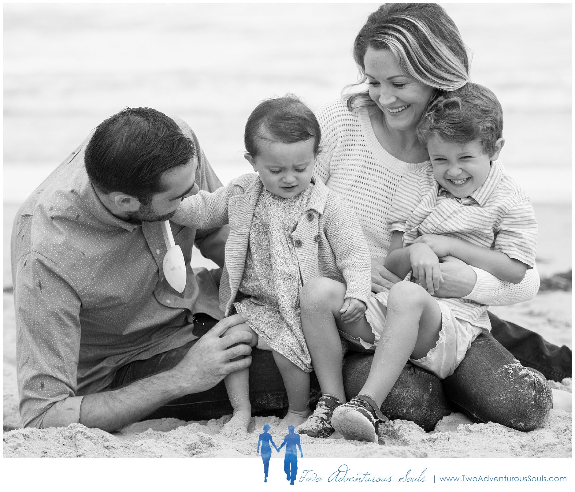 Ogunquit Family Portraits, Maine Family Photographer, Two Adventurous Souls_0003.jpg