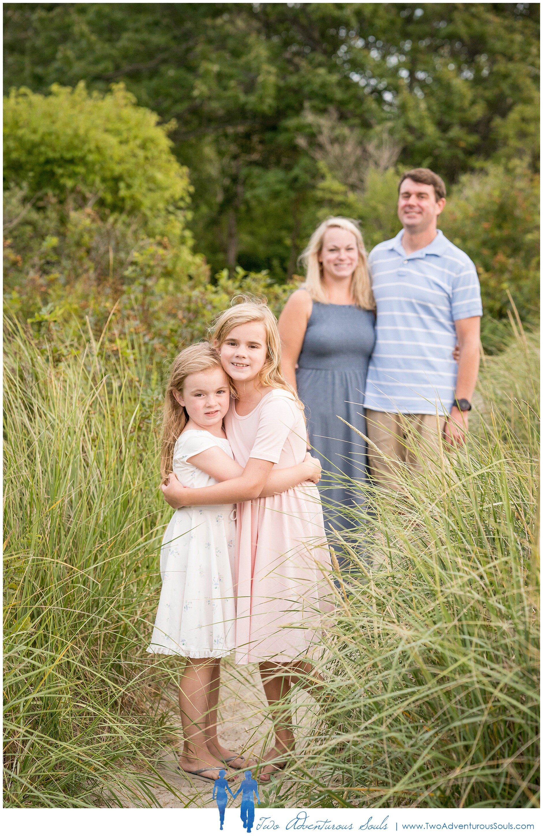 Kettle Cove Family Photos, Cape Elizabeth Maine Family Photographers, Two Adventurous Souls - 090720_0002.jpg