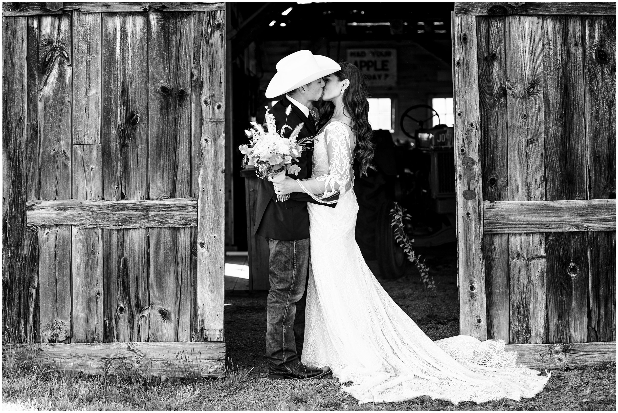 Randall Orchard Wedding Photographers, Standish Maine Wedding Photographer, Two Adventurous Souls- 051323_0037.jpg