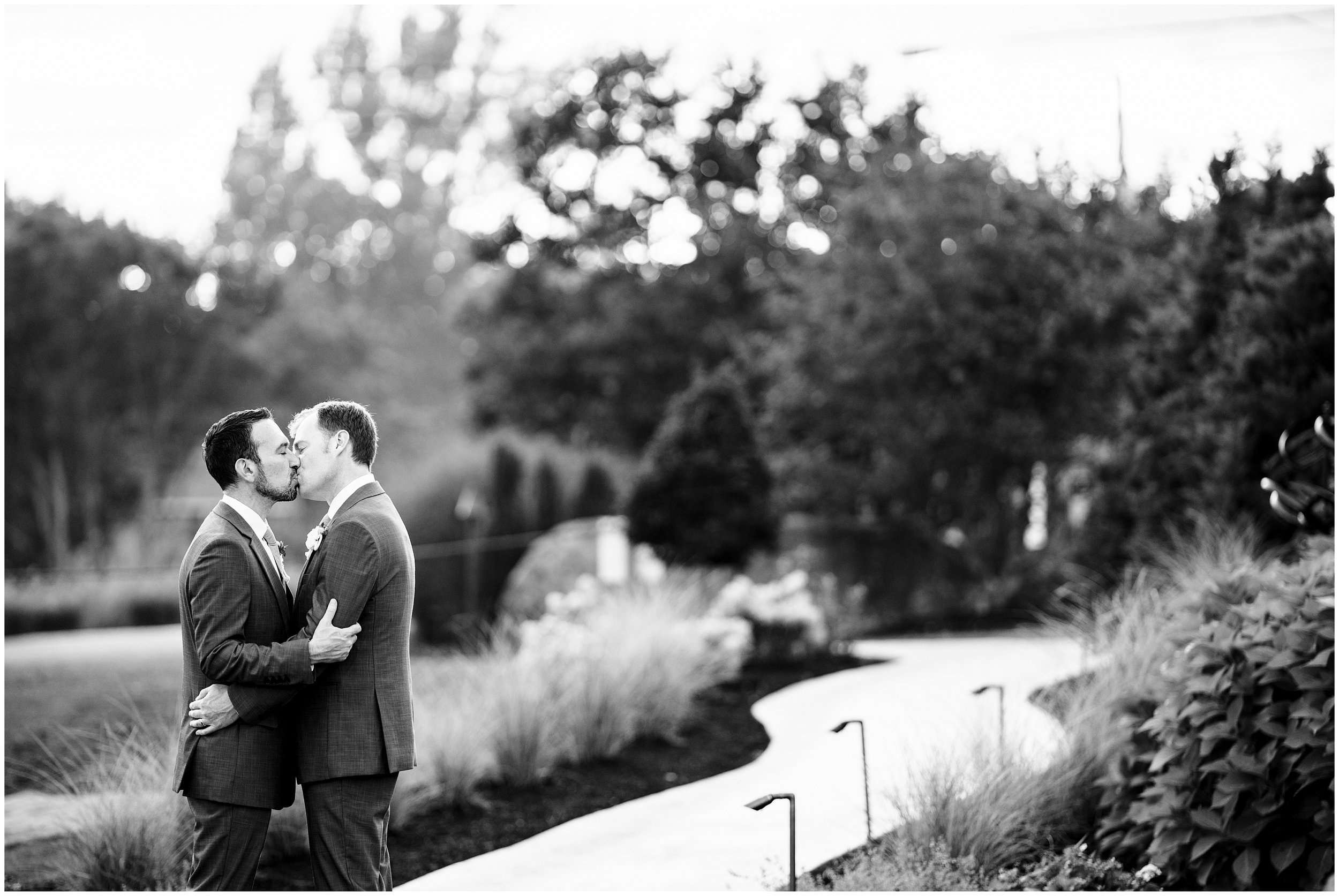 VIewPoint Hotel Wedding Photographers, York Maine Wedding Photographers, Two Adventurous Souls- 082623_0054.jpg