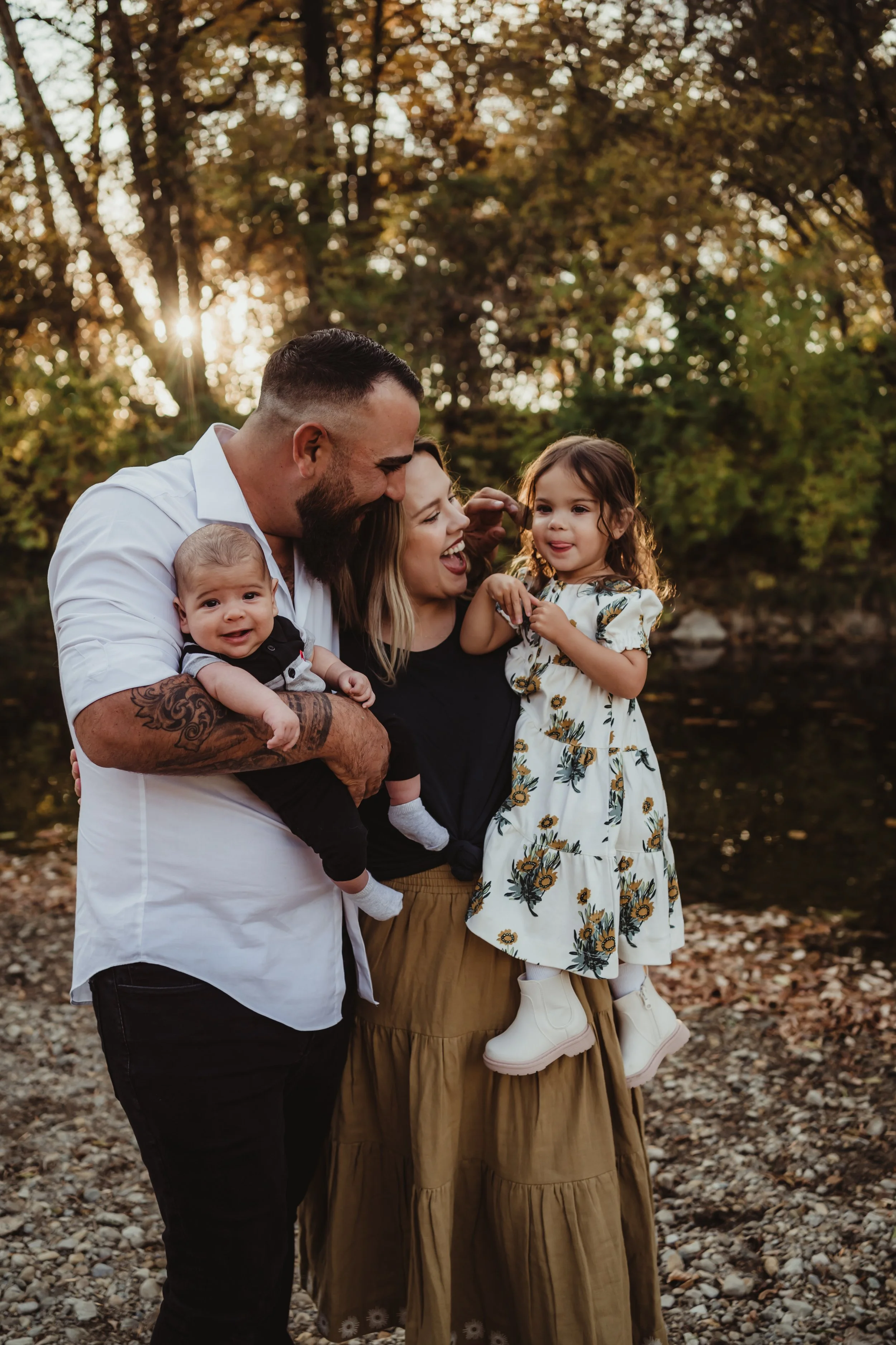 Family Photographer in Powell, Ohio| Lewis Center, Ohio Photographers| Powell, Ohio Family Photographer| Lewis center, ohio family photographer| 