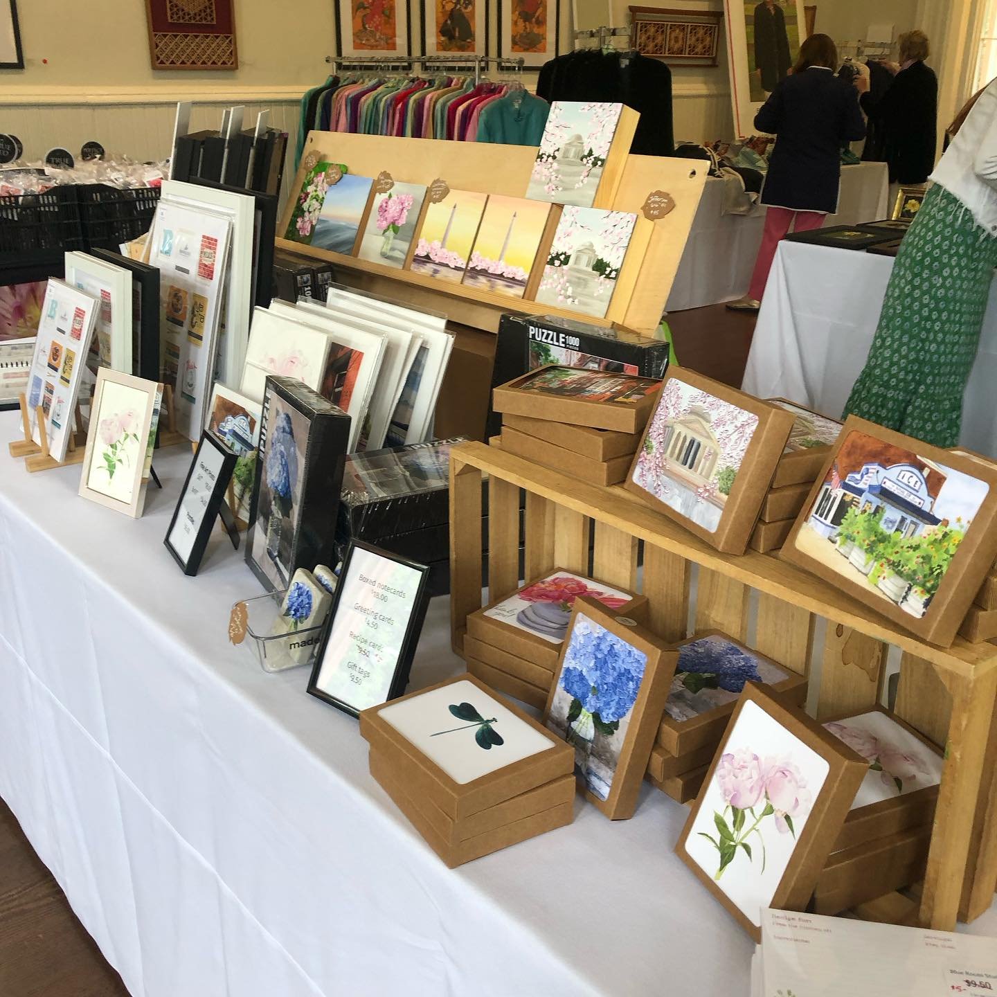 So many wonderful vendors at the @athenaeumnvfaa today, 9:30am-4pm! 
201 Prince St, Old Town Alexandria

#blueroomstudioart #dmvmatchbooks