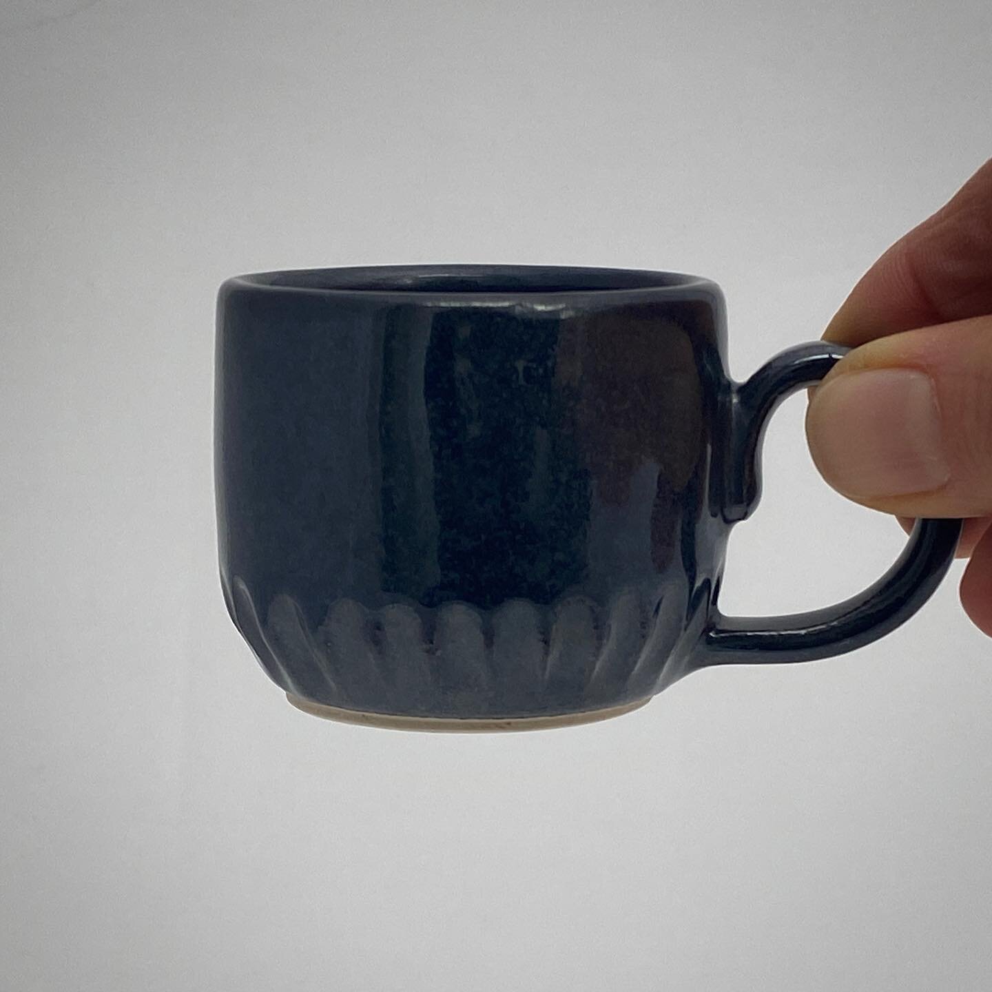 Excited to have had this tiny little carved mug accepted to @theclaystudiophl &lsquo;s #smallfavors2021 show 🖤 This guy and some other little things as well as more mugs came out of the kiln recently, shop update coming soon!