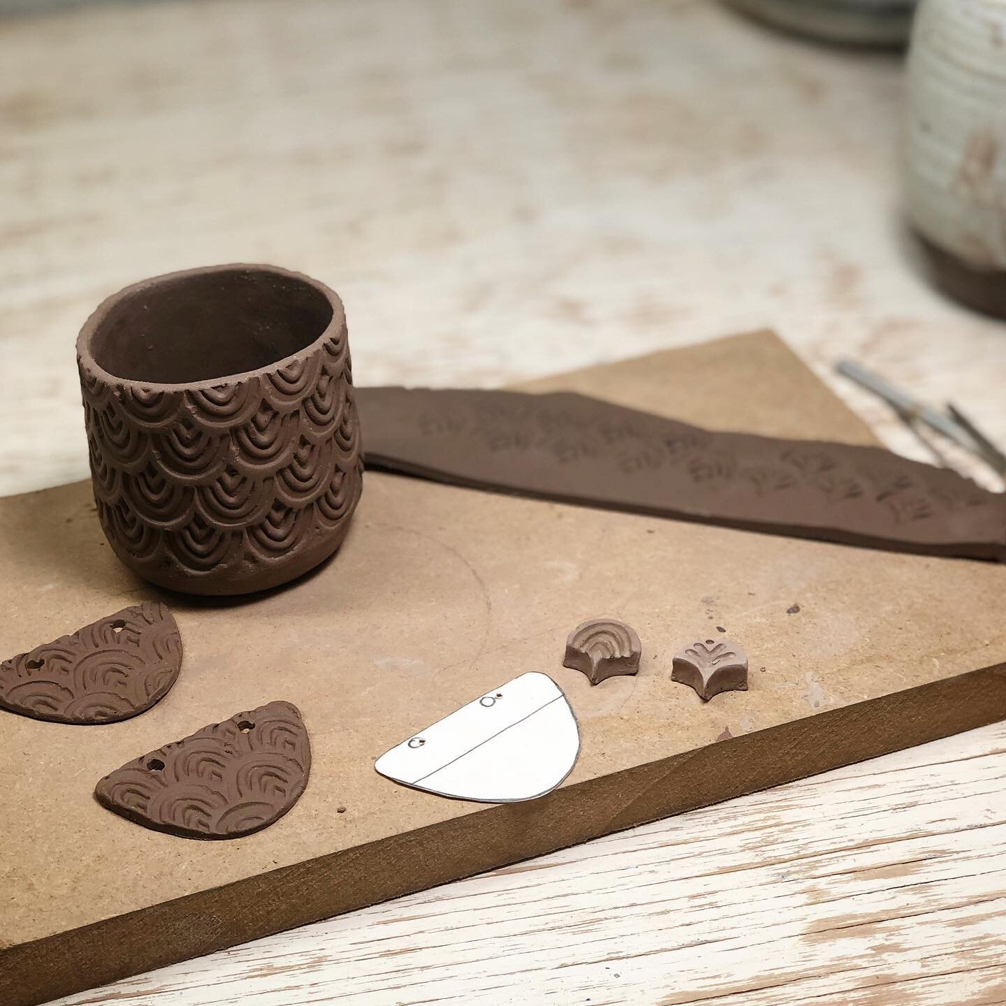 Experimenting with making and using #stamps and repeating #patterns.  Definitely inspiring more experiments.