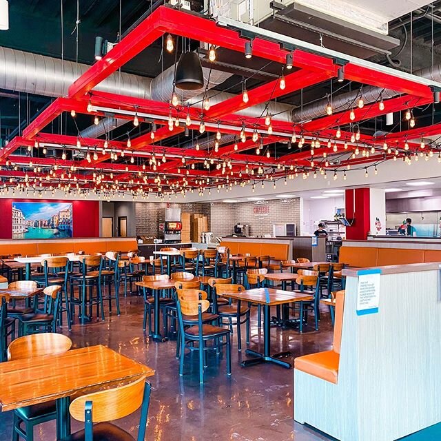 🍕+🍝+🍦= An even better Friday. @capishekitchen is servin up your favorite Italian classics PLUS swipe for that gelato goodness ✨