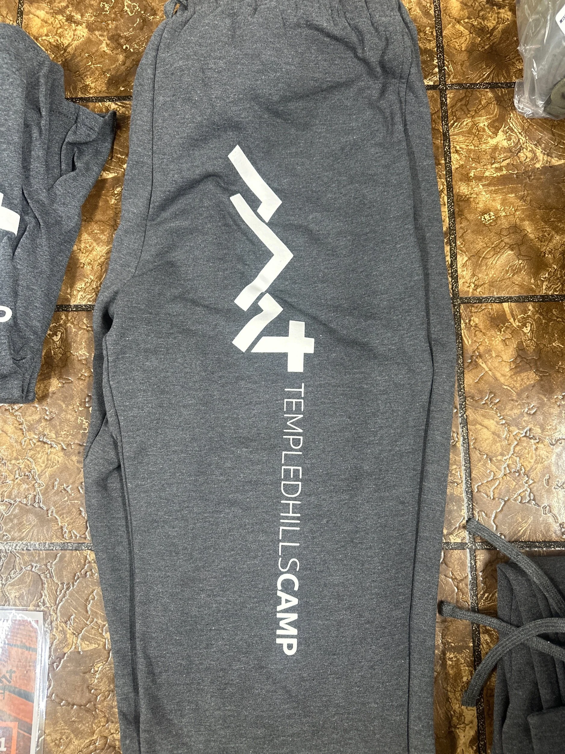 17C9C39D-A5A4-430A-89BA-0DC842F23186