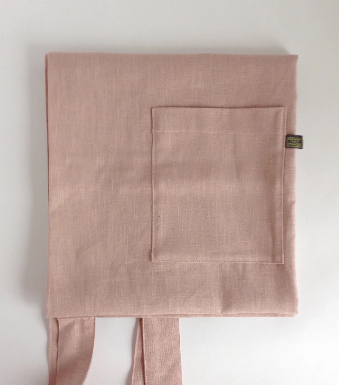 S&M Apron - pink.JPG