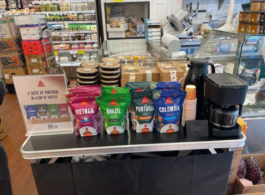 12_08_25 DELTA CAFE + BRAVO MARKET GRAND ST.jpg