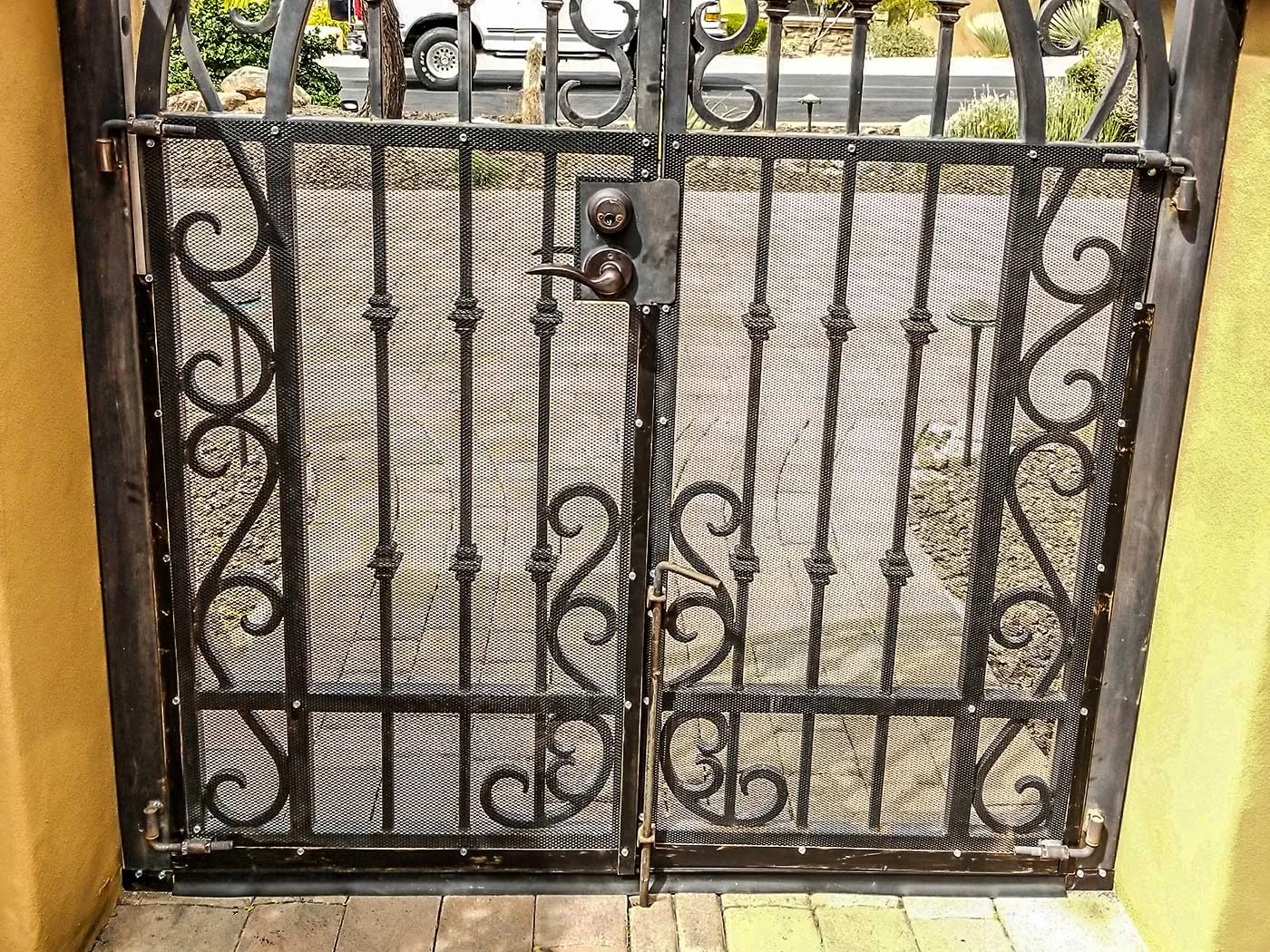 snake-fence-decorative-13.jpg