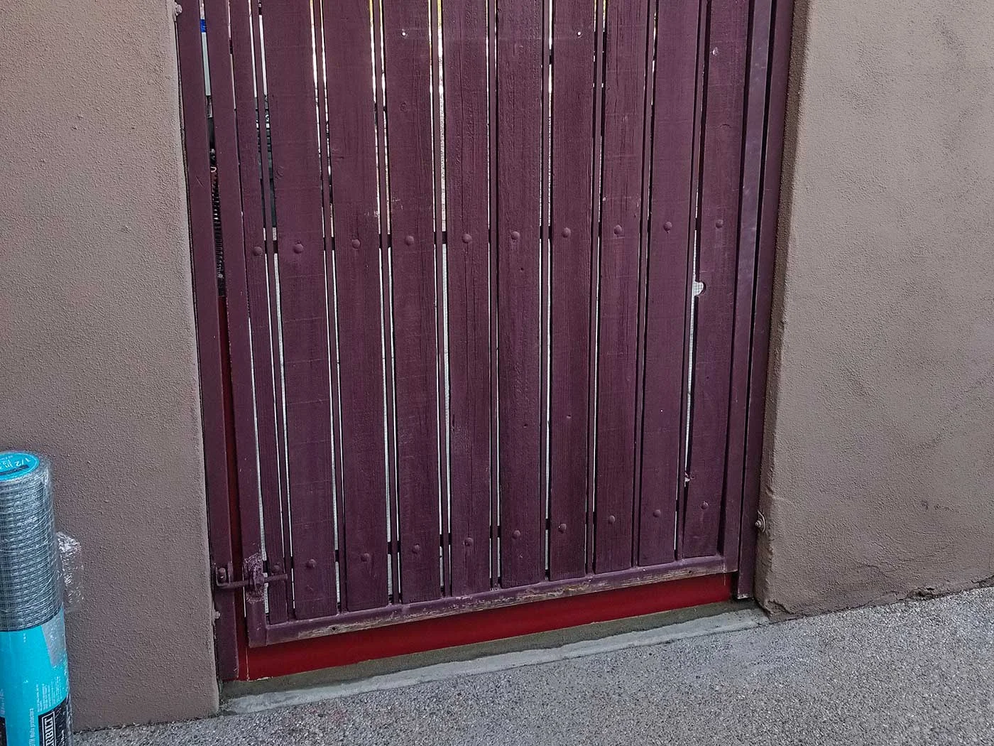 snake-fence-gate-25.jpg