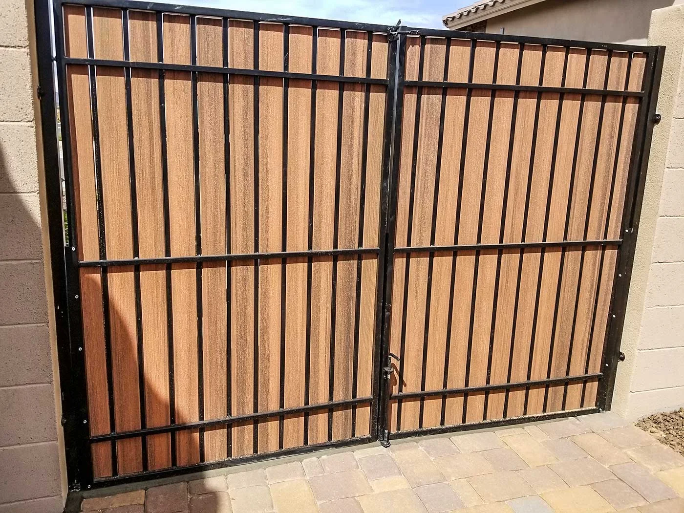 snake-fence-gate-36.jpg