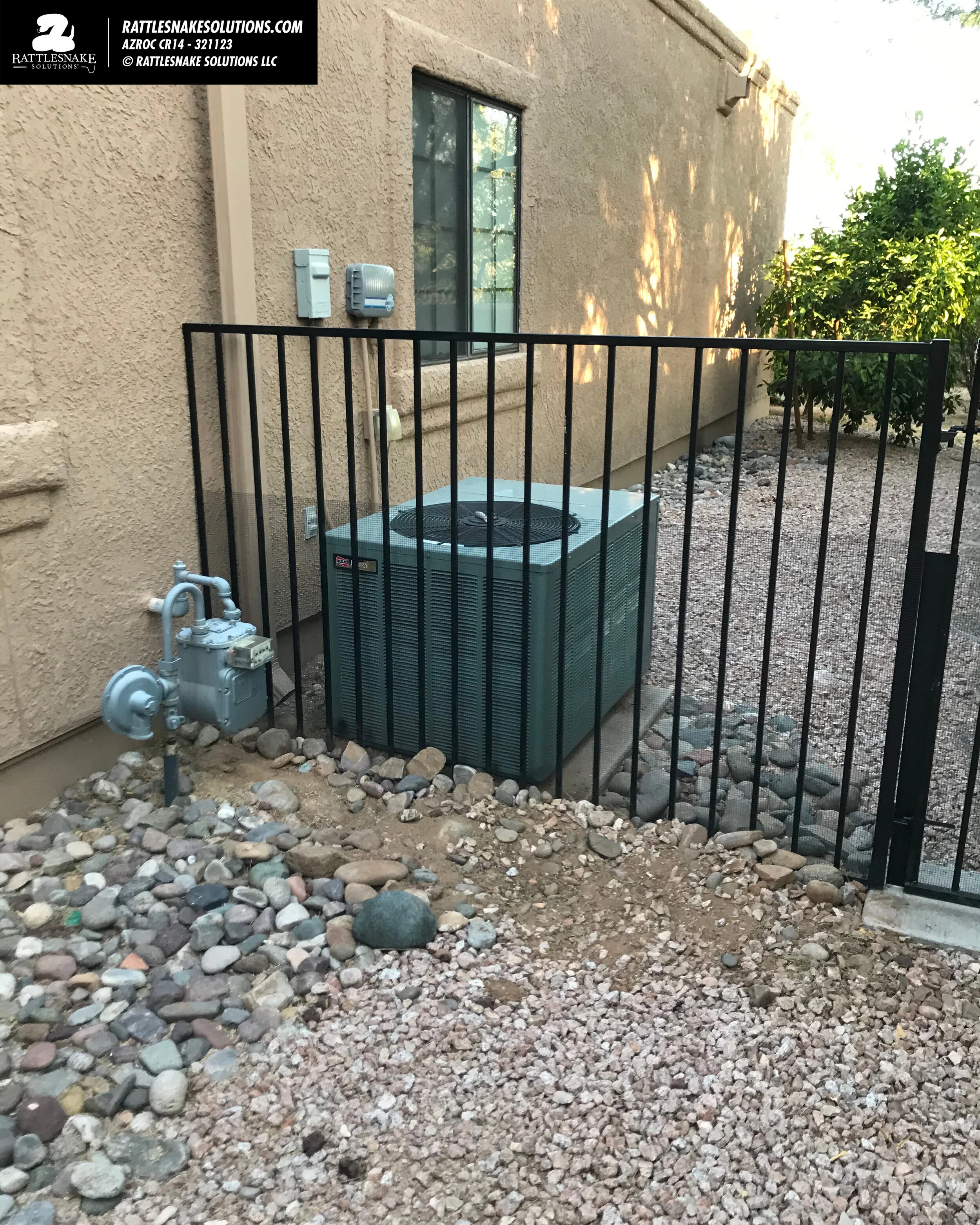 tanque verde snake fence6B-EE52-4B54-B435-2685906F3087.jpg