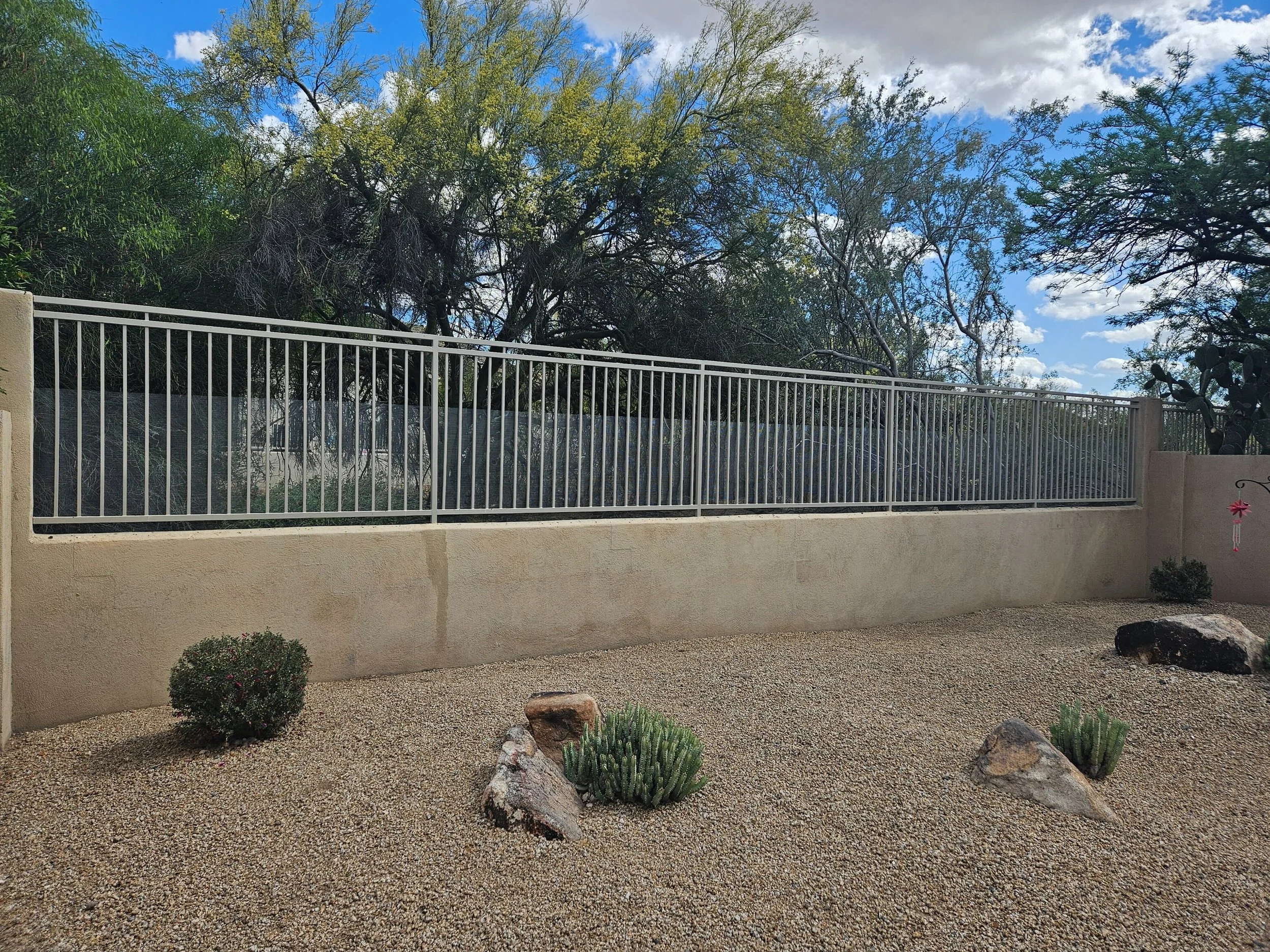 Rattlesnake Fence Installation