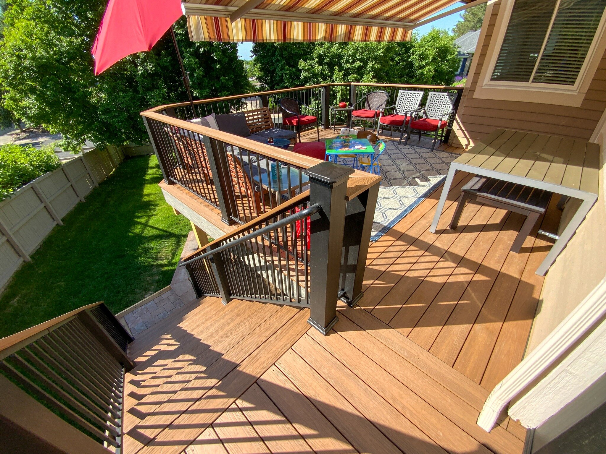 Discover the freedom of outdoor living with our low-maintenance composite decking and cladding. 🏞️ Spend less time scrubbing and staining, and more time savoring those precious moments!

#TimeForWhatMatters #HassleFreeLiving #sylvanixdecking